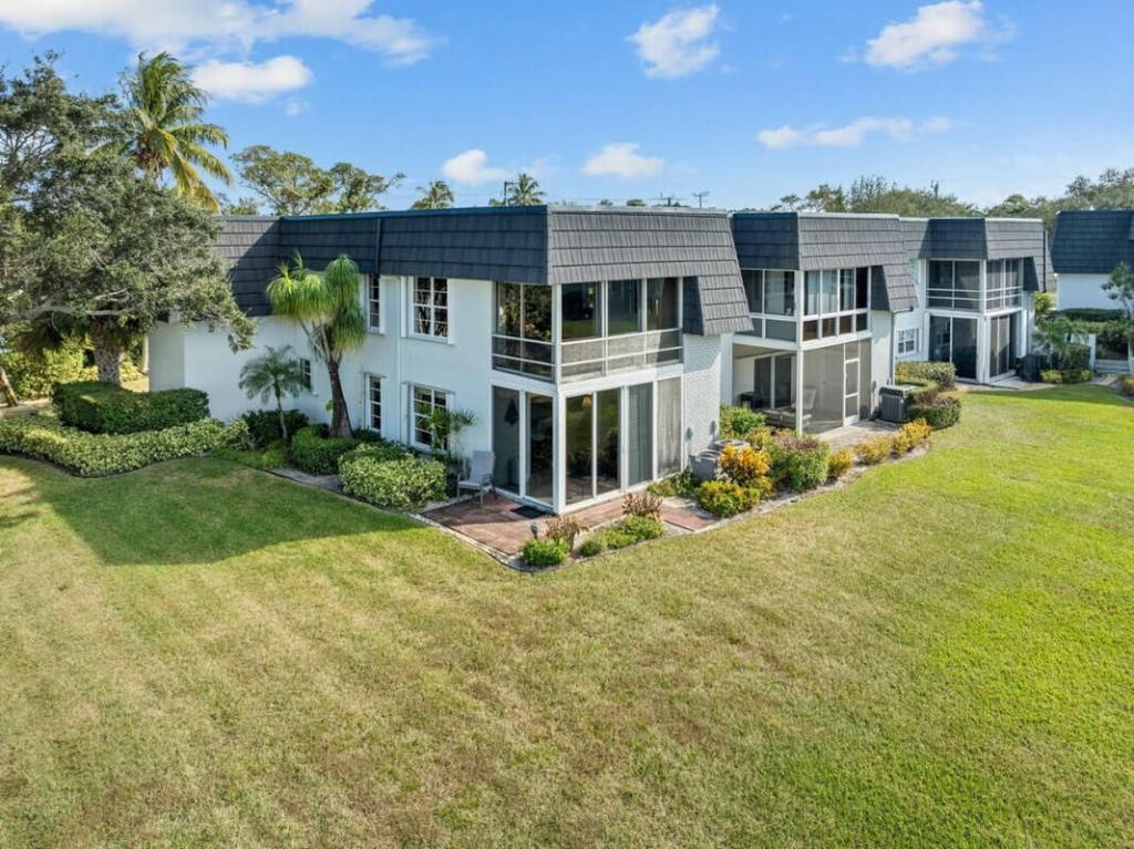 Photo of 4726 SE Capstan Avenue #4, Stuart, FL 34997 (MLS # R11156492)