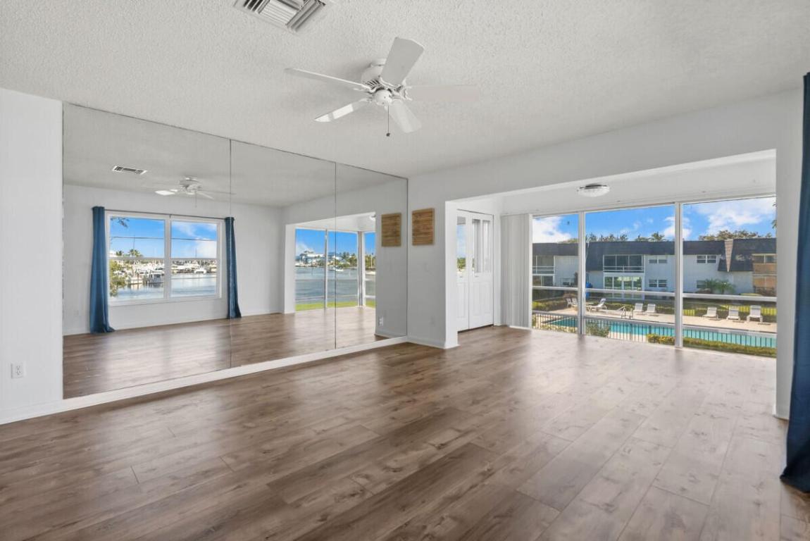 PORT MANATEE CONDO - Residential