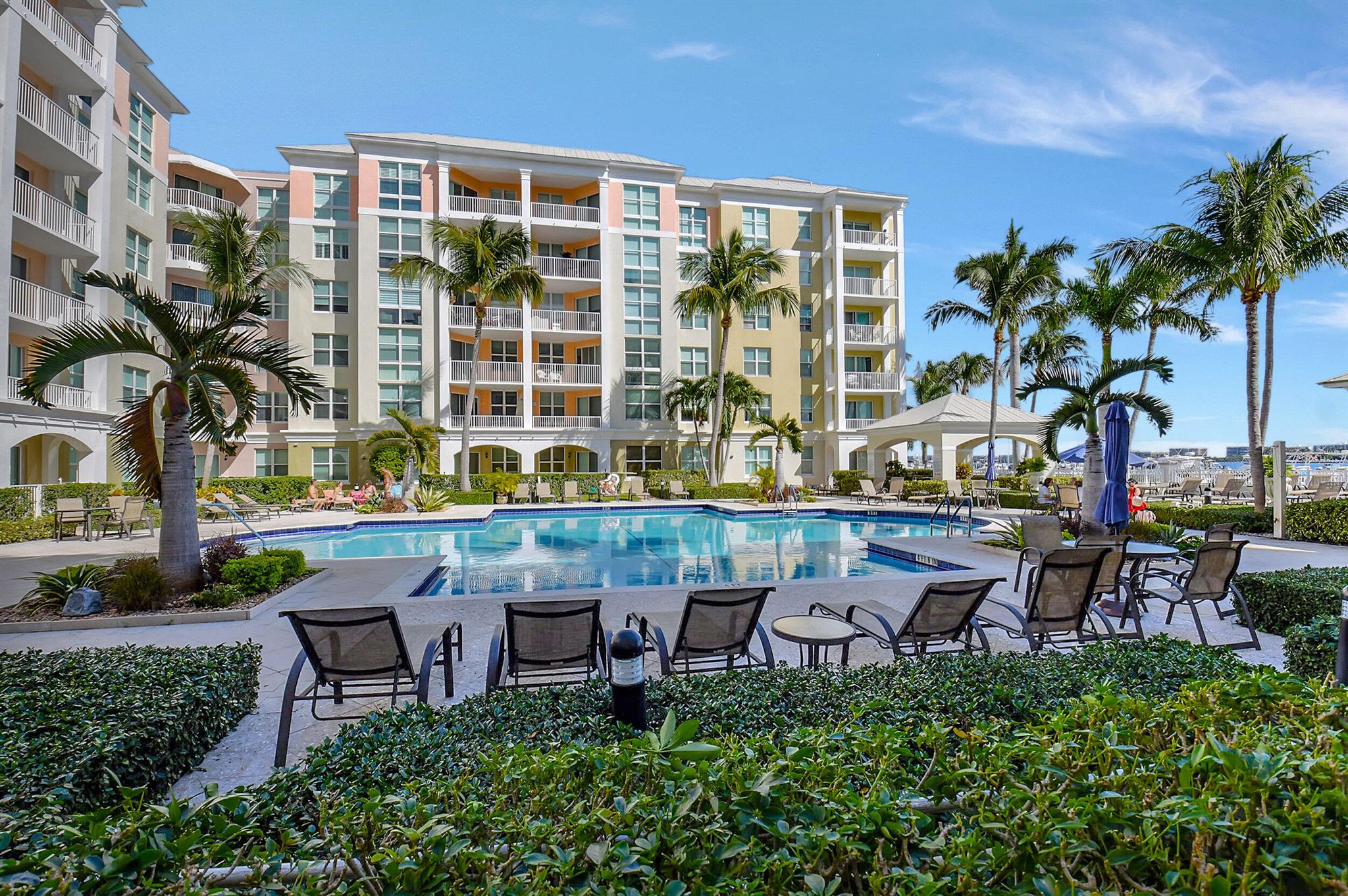 MOORINGS AT LANTANA CONDO - Residential Lease