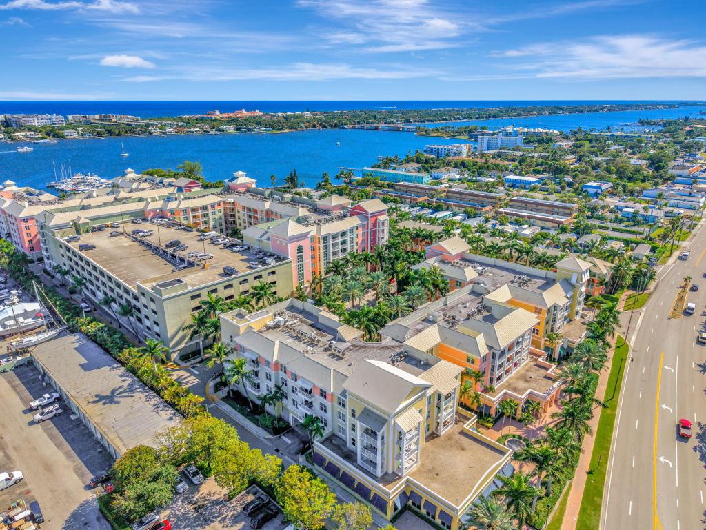 MOORINGS AT LANTANA CONDO 1 - Residential Lease