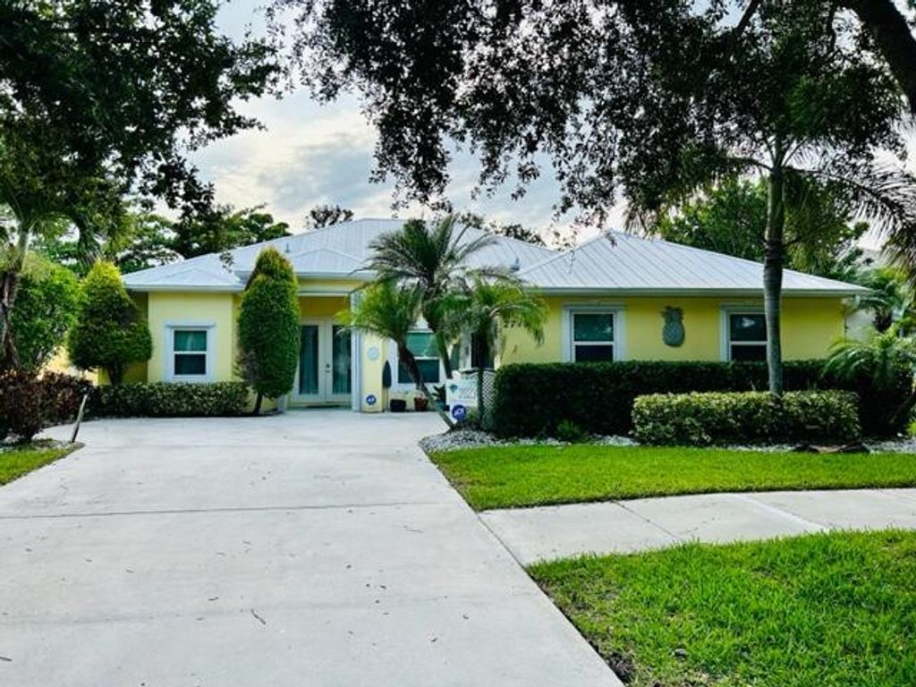 Photo of 2710 NW Windemere Drive, Jensen Beach, FL 34957 (MLS # R10896726)