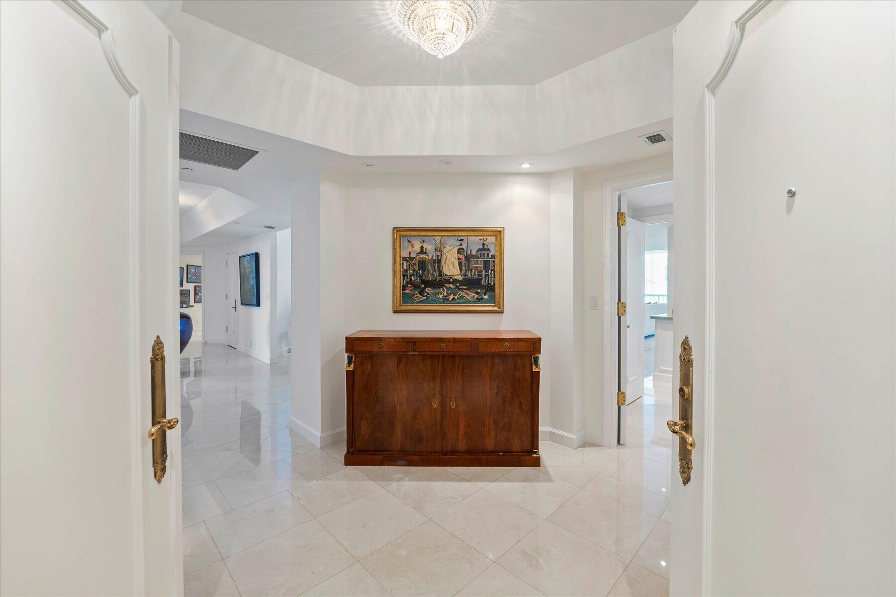 TWENTY SEVEN SEVENTY SOUTH OCEAN BLVD - Residential