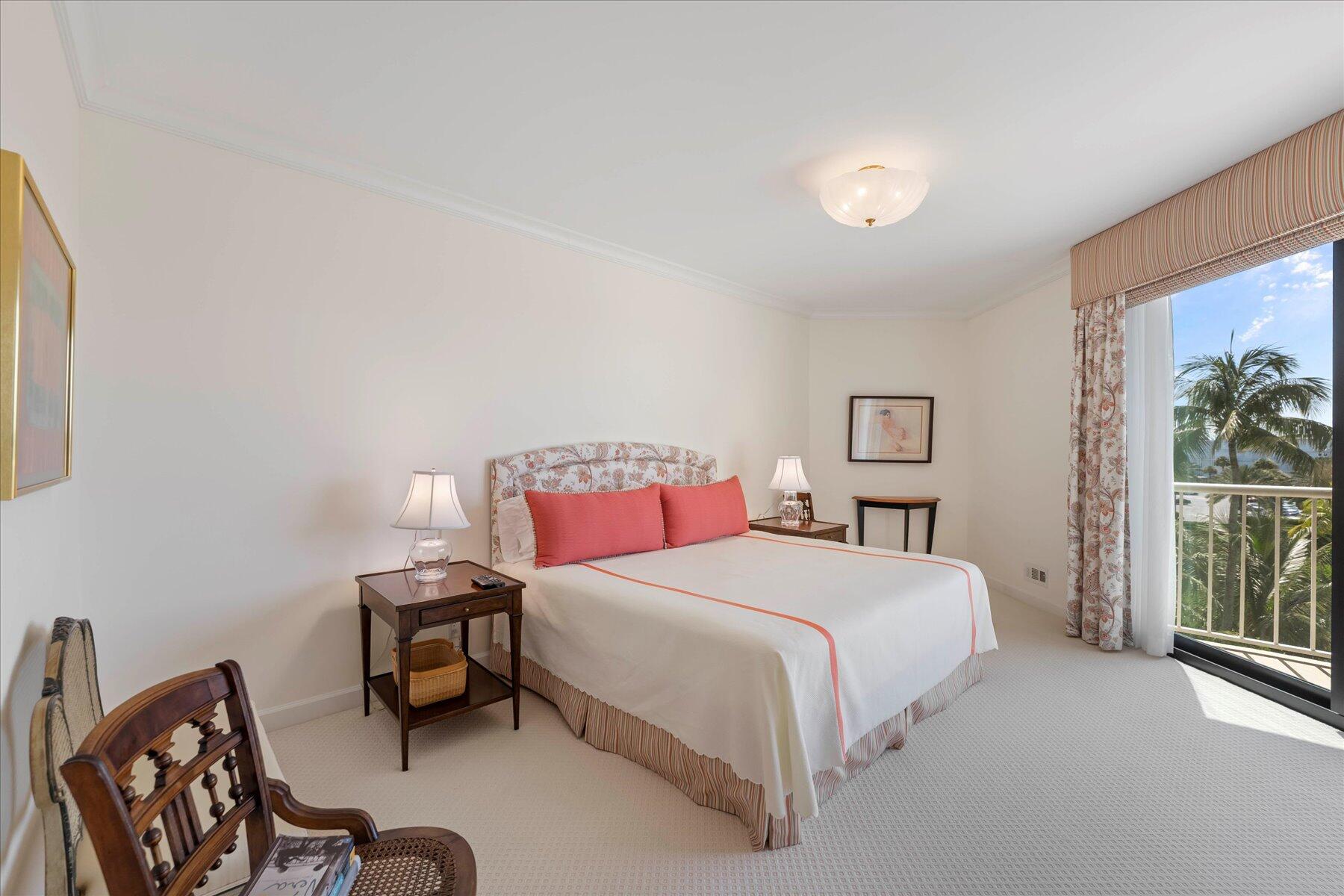 TWENTY SEVEN SEVENTY SOUTH OCEAN BLVD - Residential