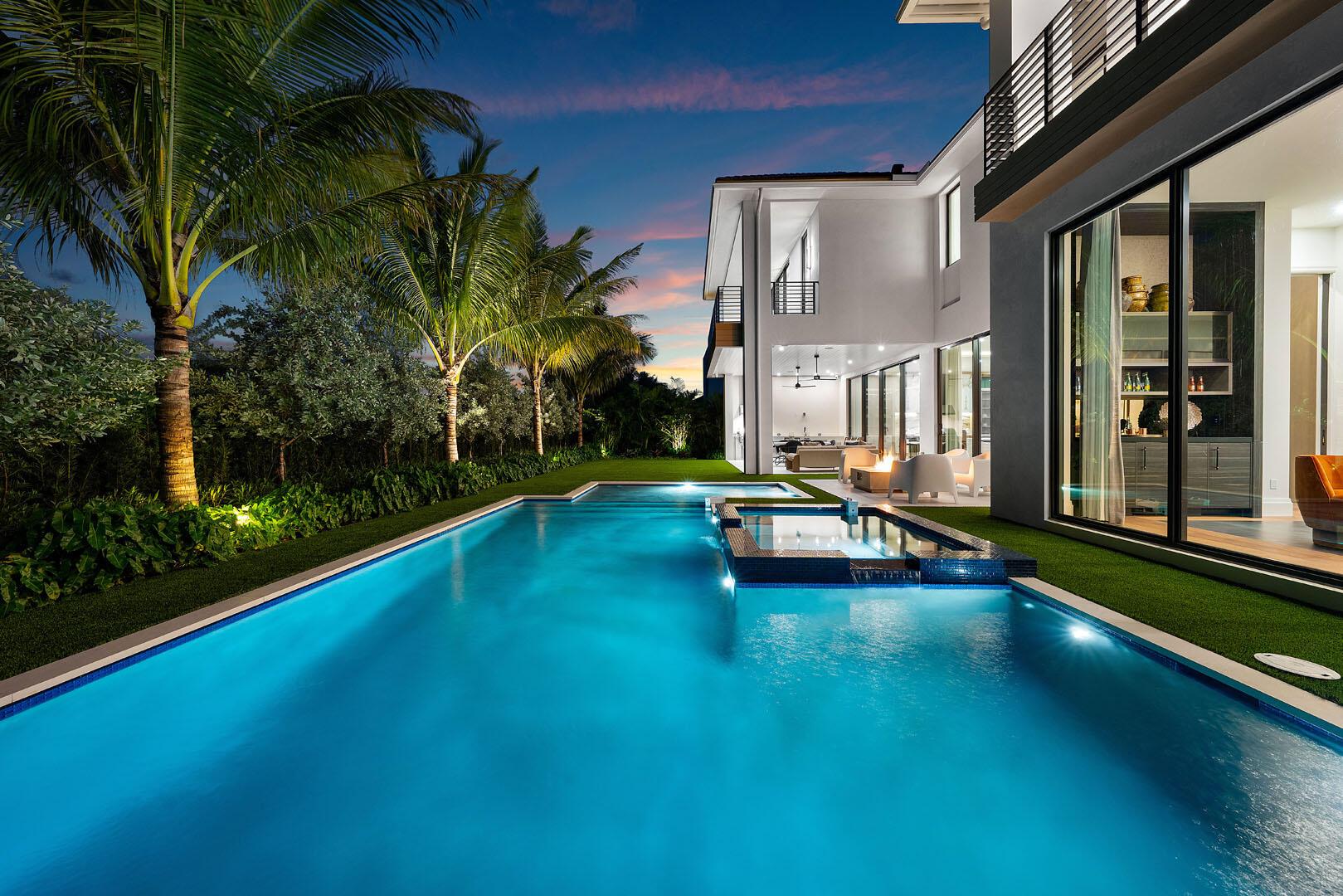 ROYAL PALM YACHT & COUNTR - Residential