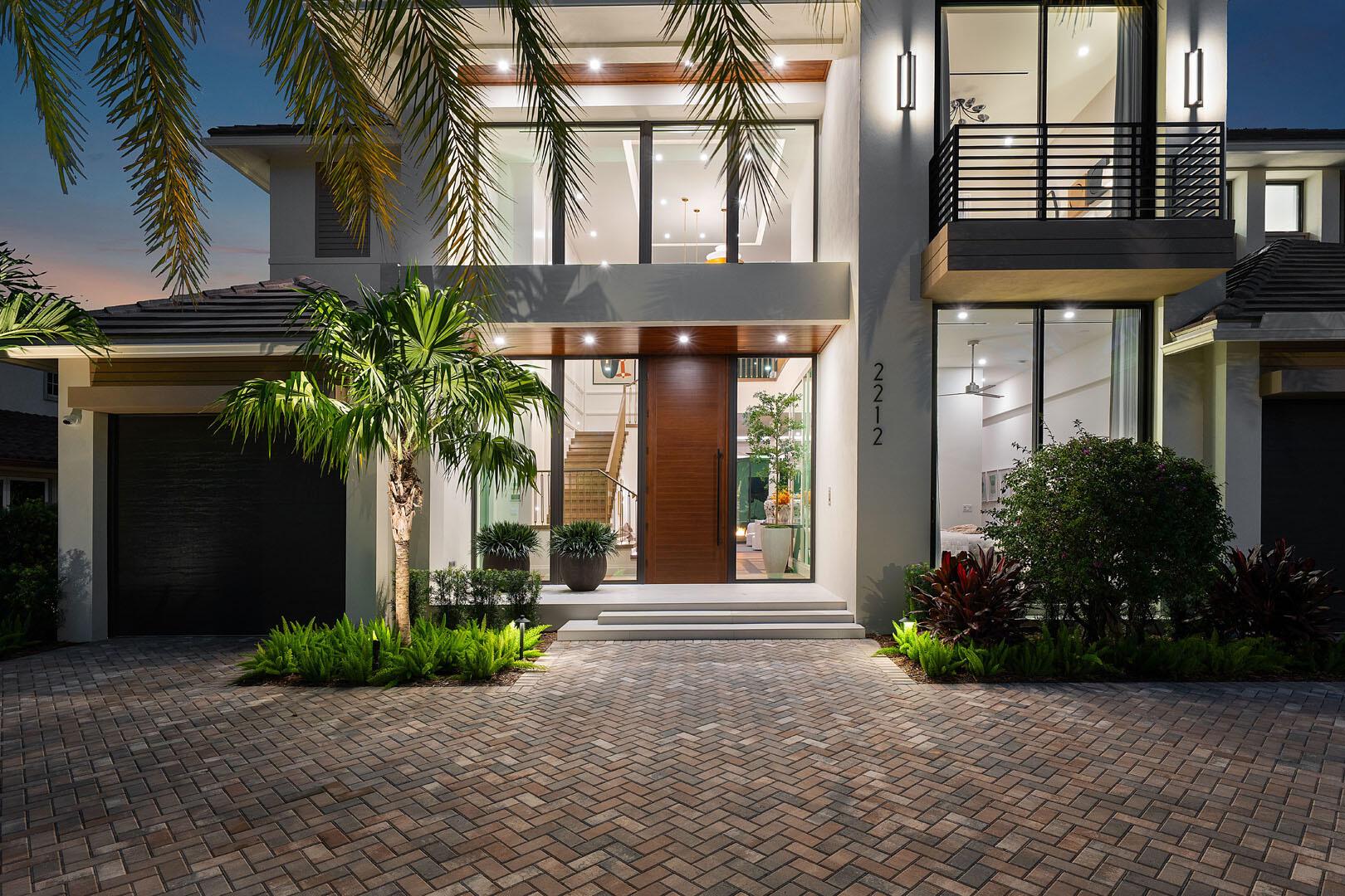 ROYAL PALM YACHT & COUNTR - Residential