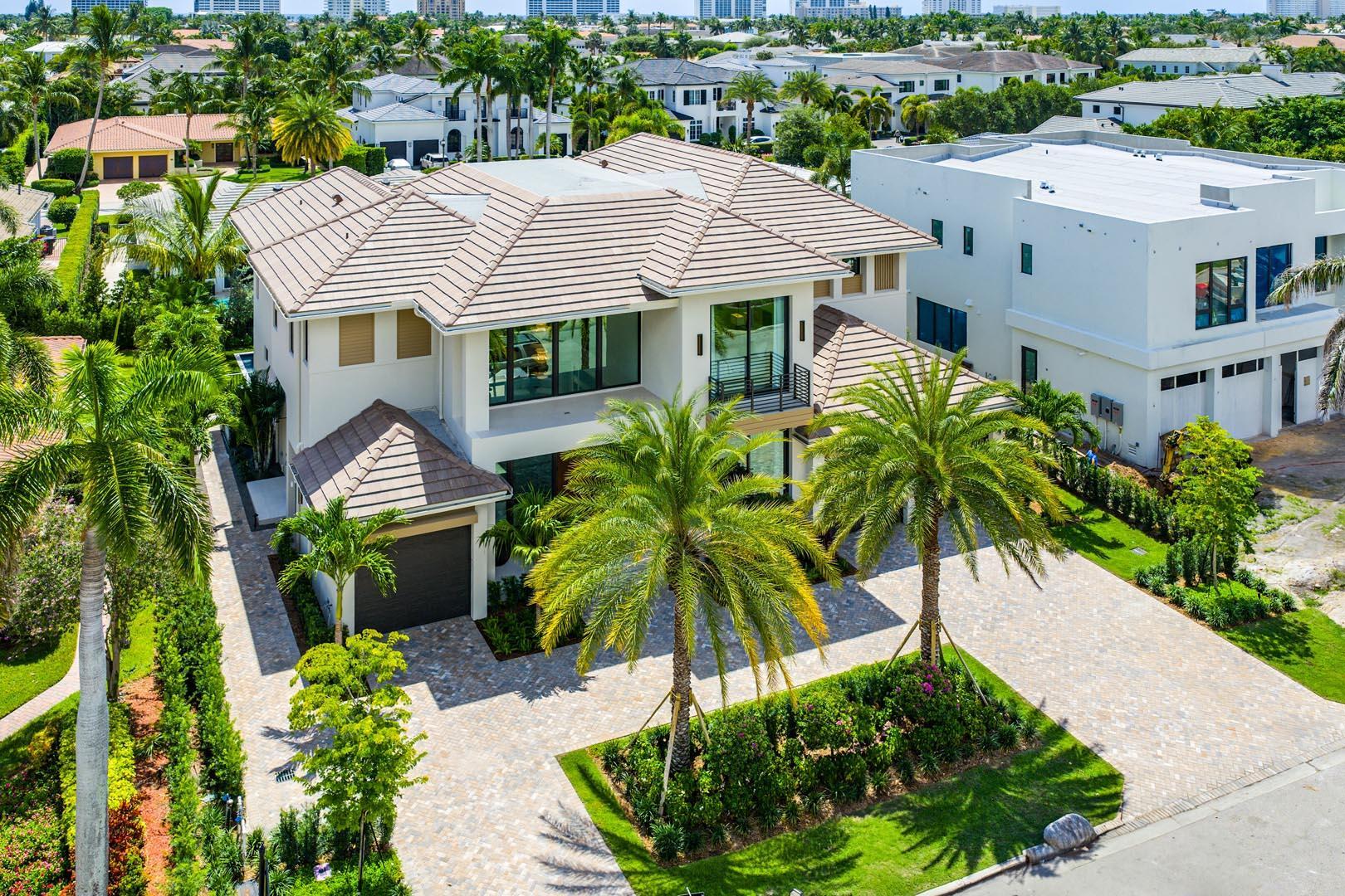 ROYAL PALM YACHT & COUNTR - Residential