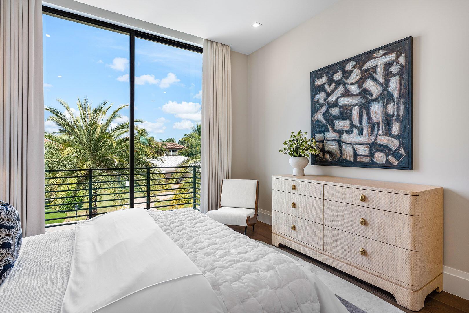 ROYAL PALM YACHT & COUNTR - Residential