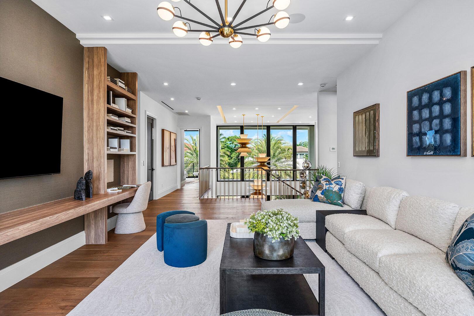 ROYAL PALM YACHT & COUNTR - Residential