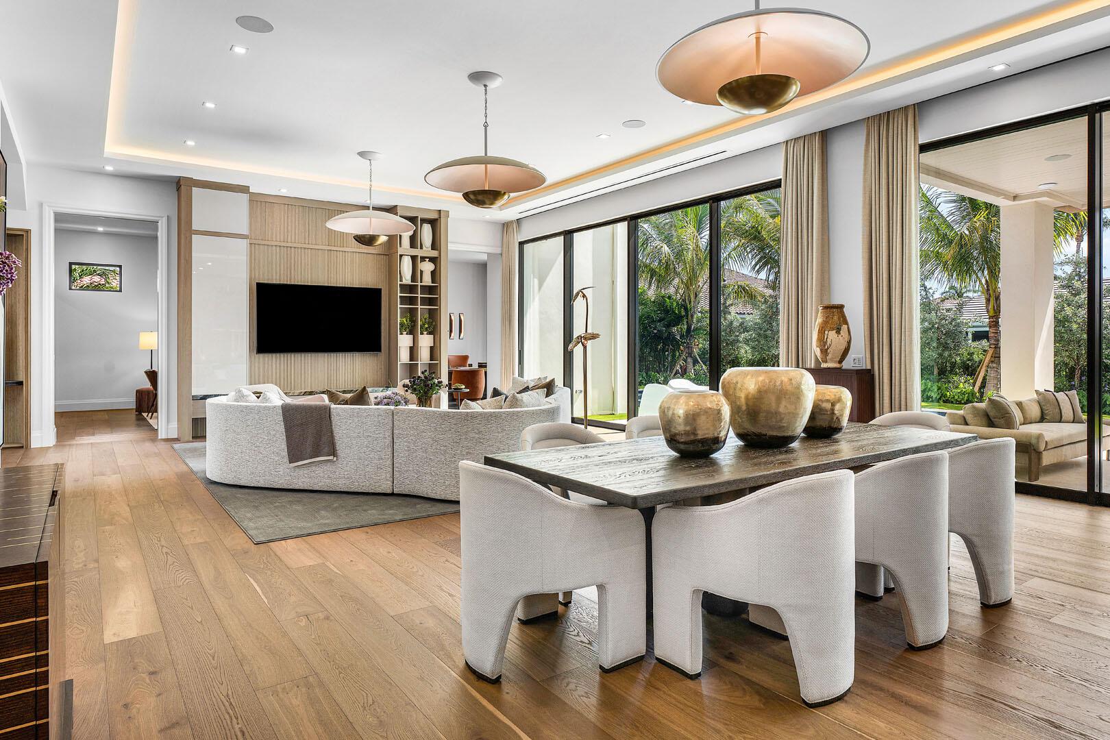 ROYAL PALM YACHT & COUNTR - Residential