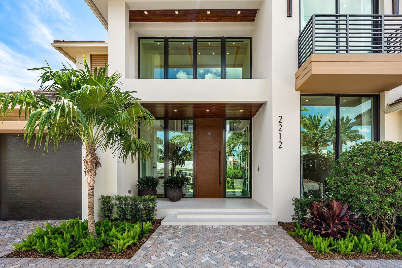 2212 Date Palm Road