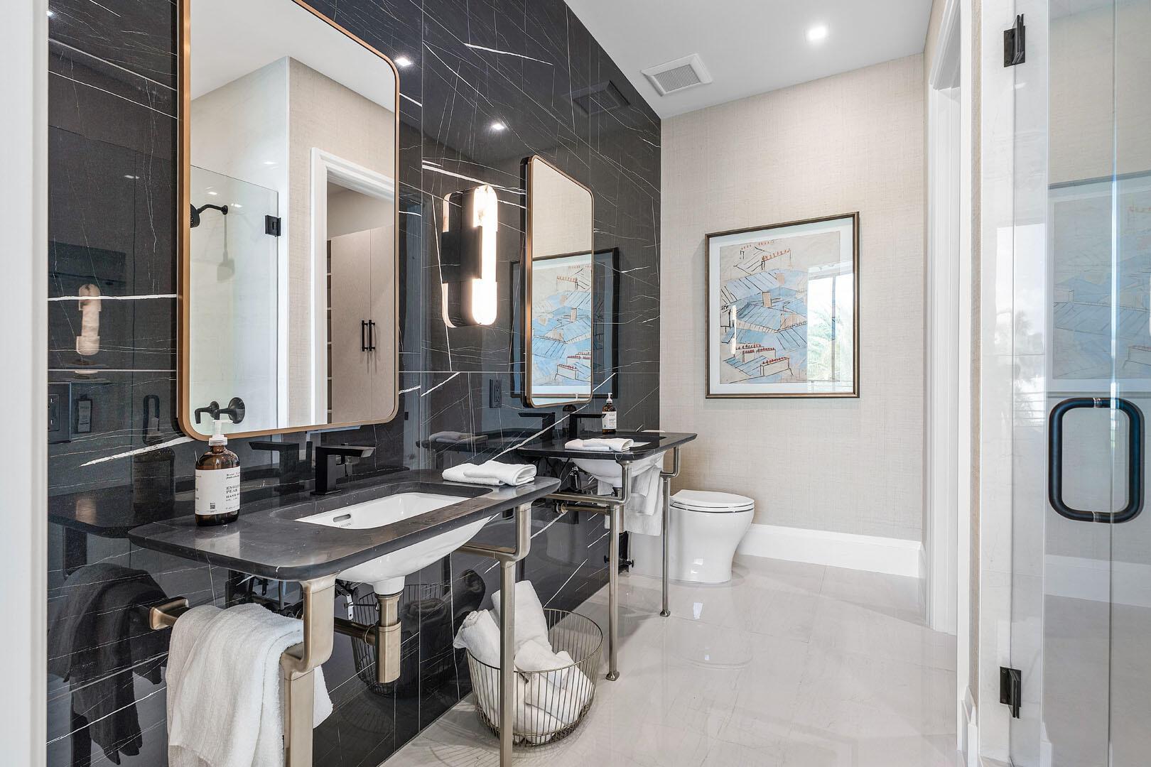 ROYAL PALM YACHT & COUNTR - Residential