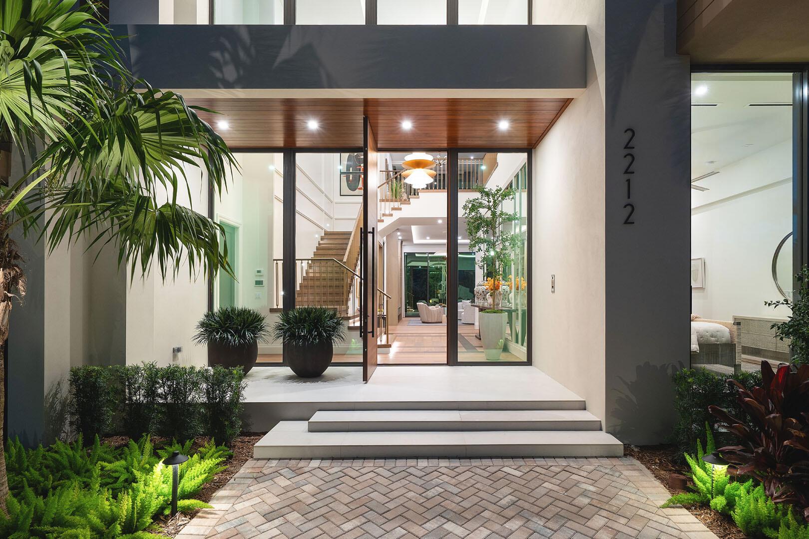 ROYAL PALM YACHT & COUNTR - Residential