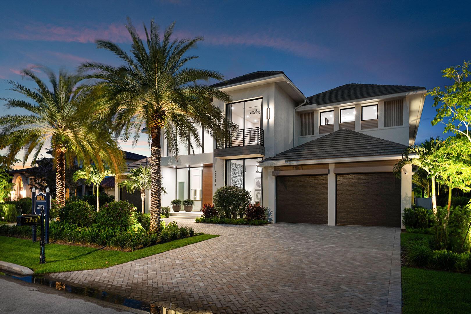 ROYAL PALM YACHT & COUNTR - Residential