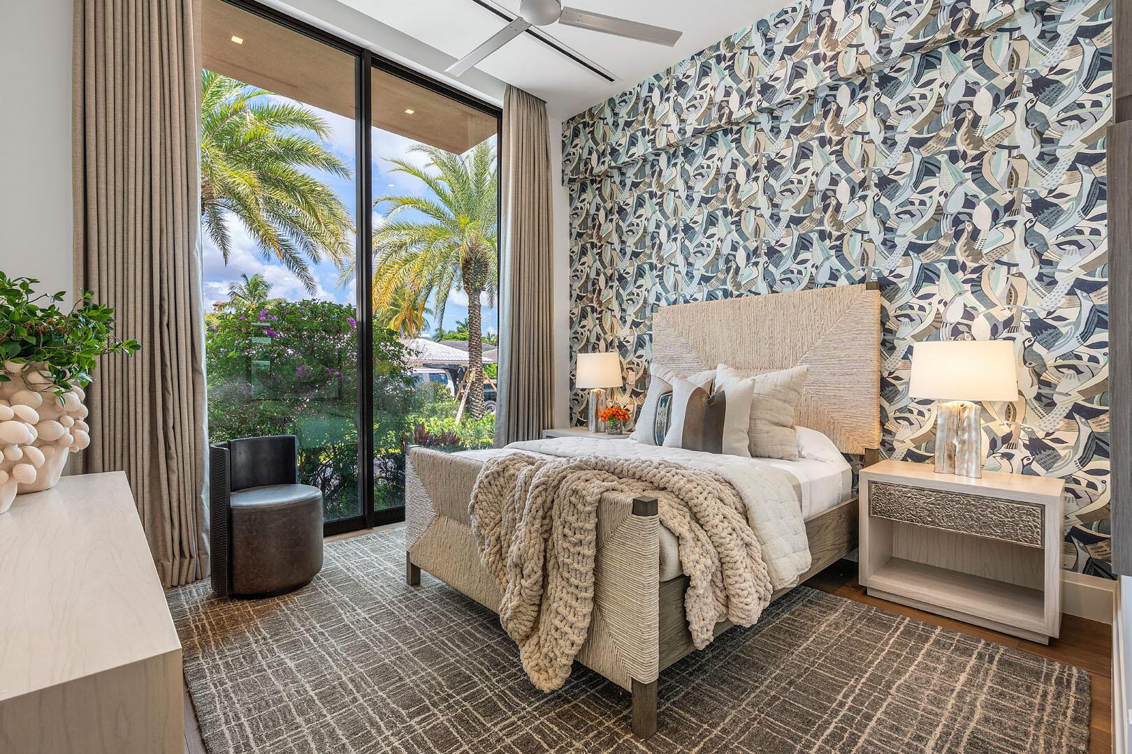 ROYAL PALM YACHT & COUNTR - Residential