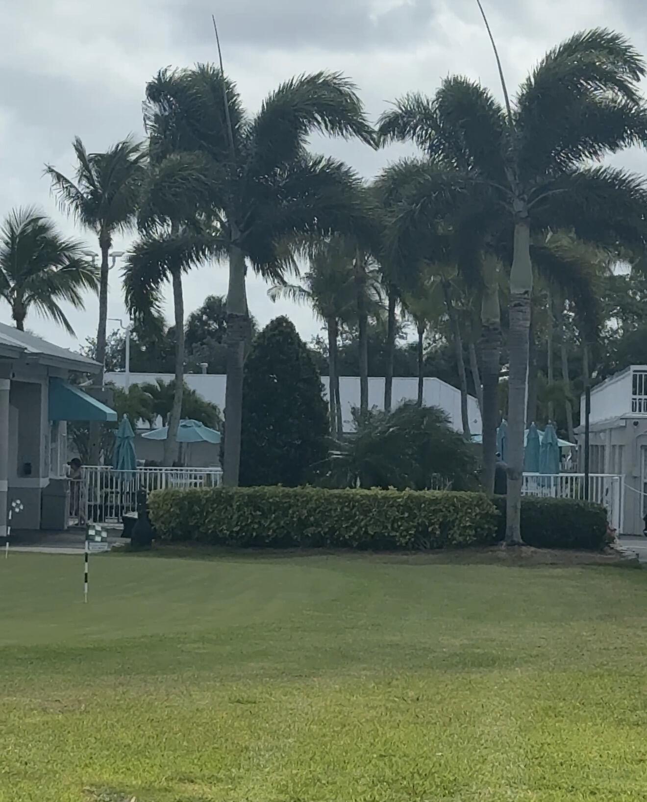 KINGS POINT CAPRI CONDOS - Residential