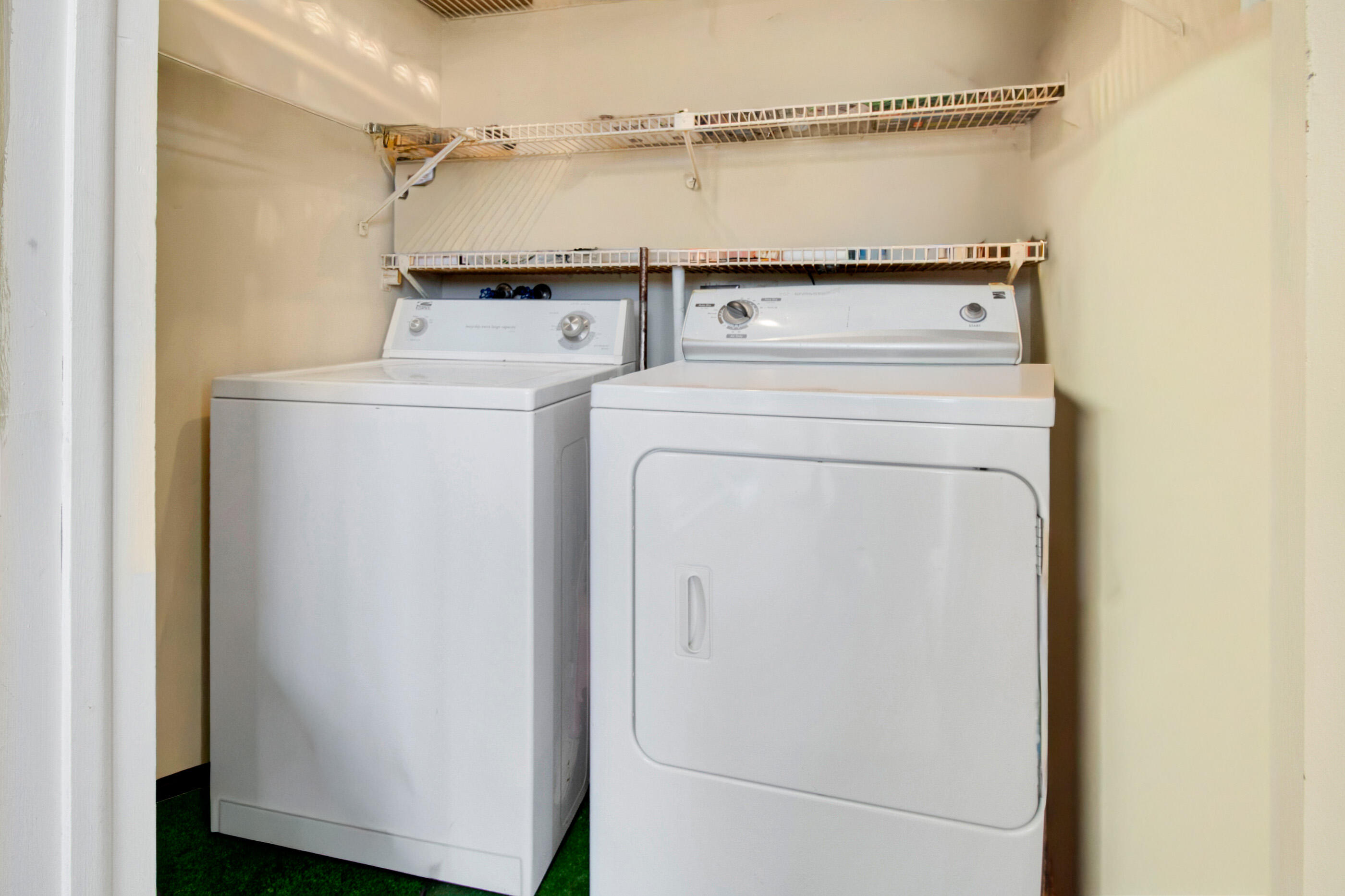 KINGS POINT CAPRI CONDOS - Residential