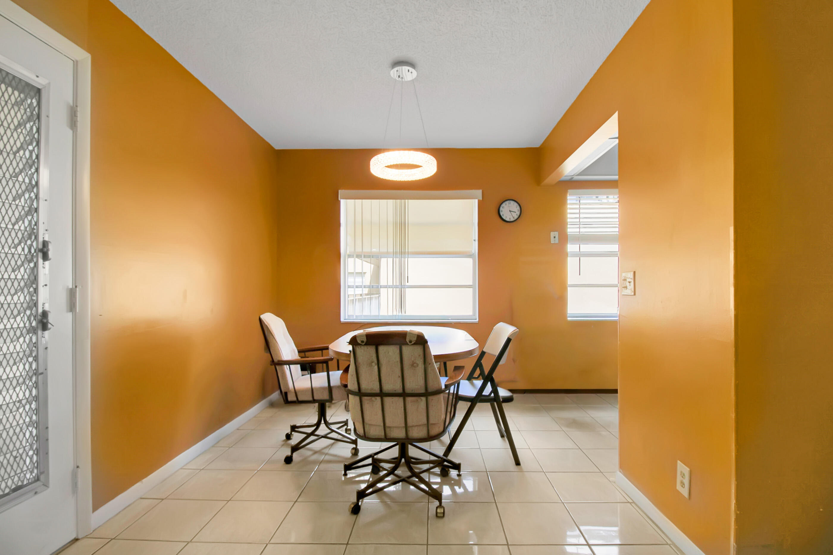 KINGS POINT CAPRI CONDOS - Residential