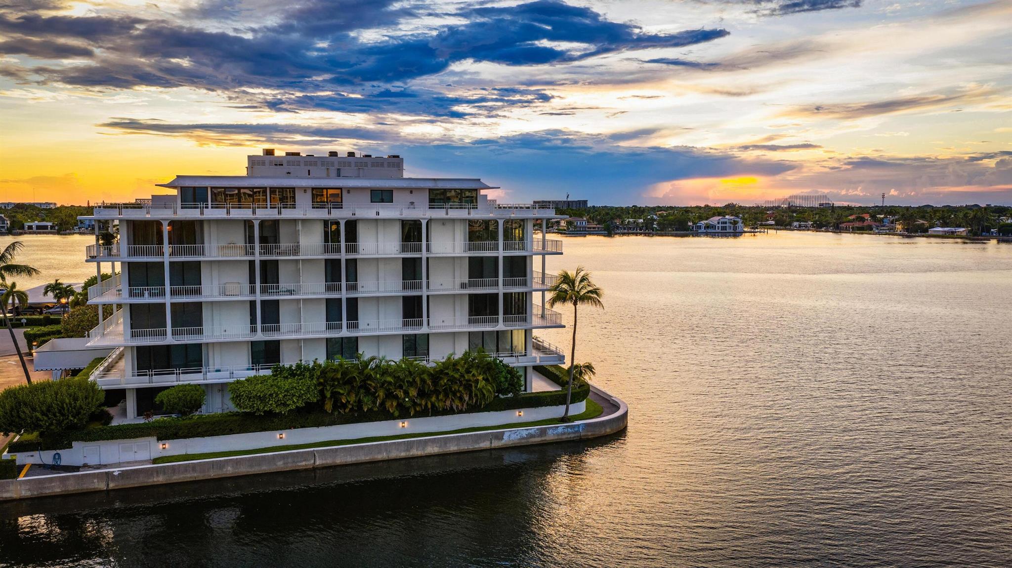 2155 Ibis Isle Road Ph-3