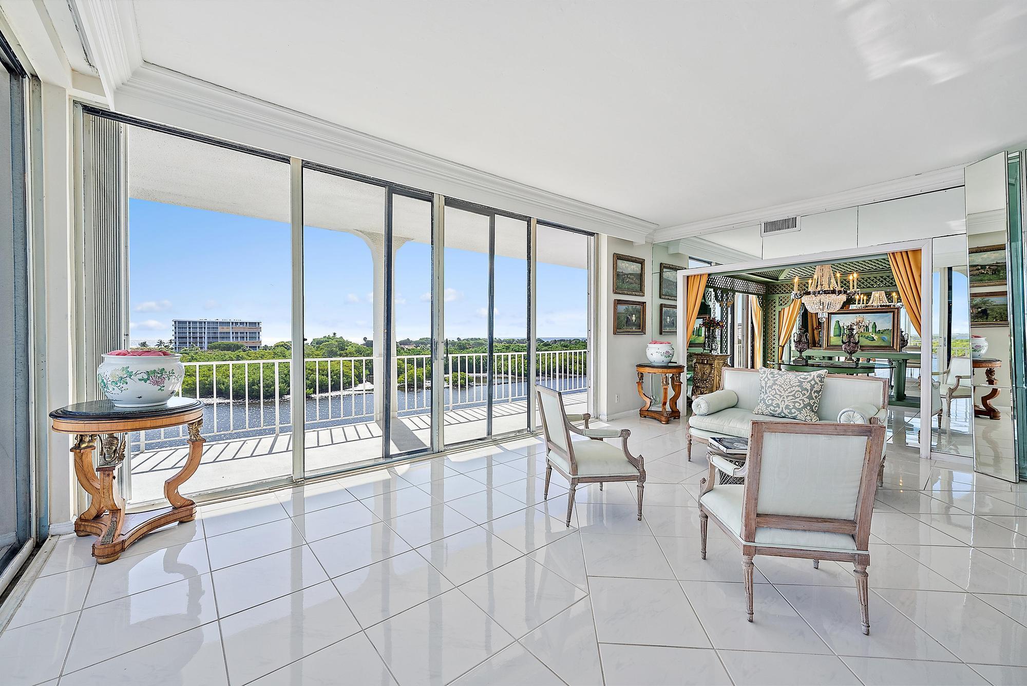 TOWER VALLENCAY OF IBIS I - Residential