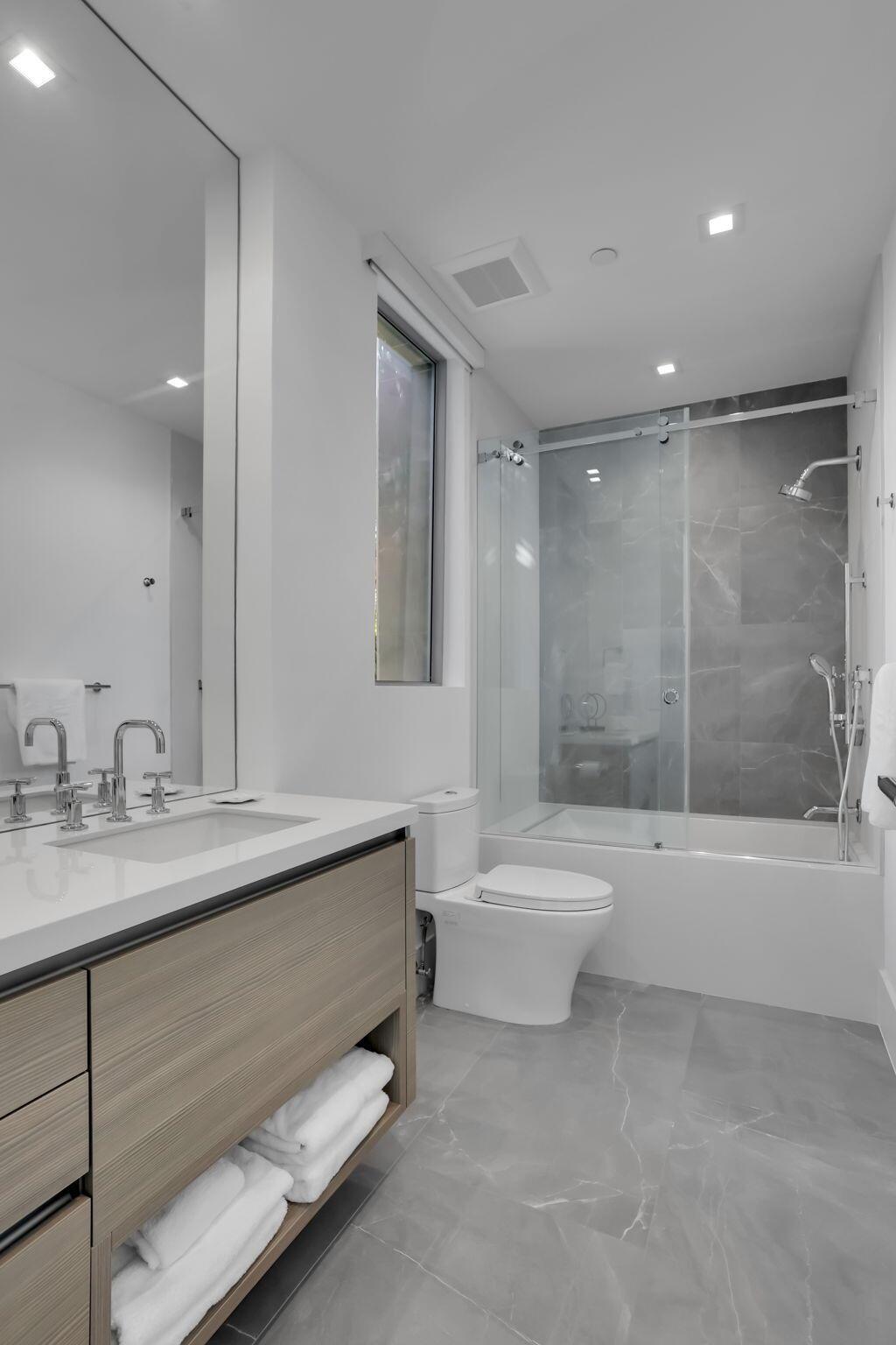 OCEAN DELRAY CONDO - Residential