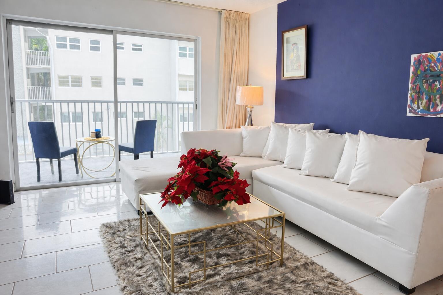 215 SE 3rd Avenue 306d