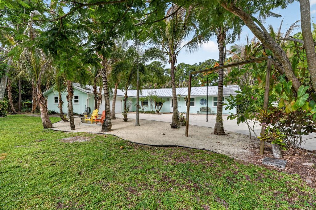 Photo of 17391 Alexander Run, Jupiter, FL 33478 (MLS # B26030703)