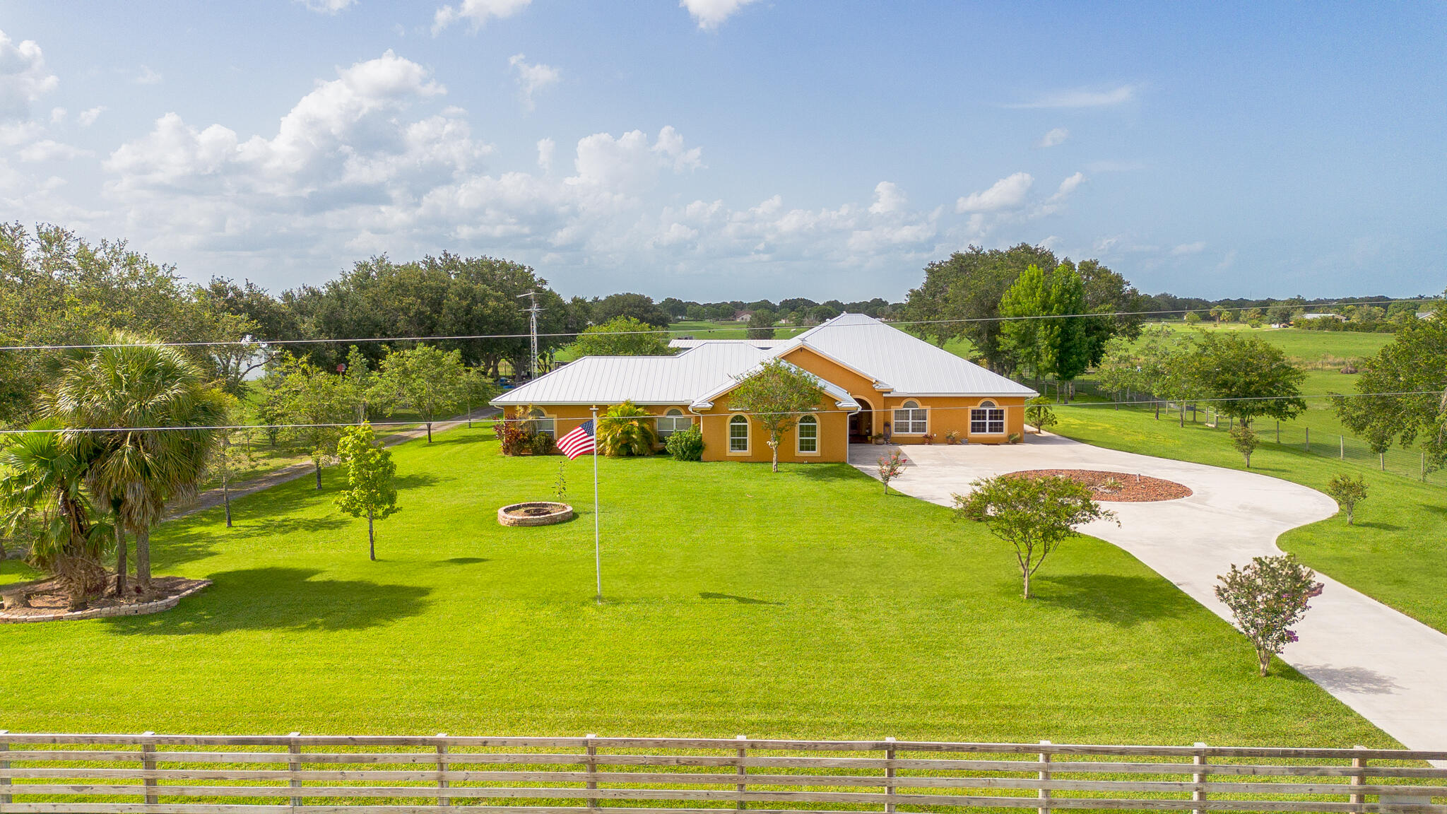 SUNSET ACRES UNIT 1 - Residential