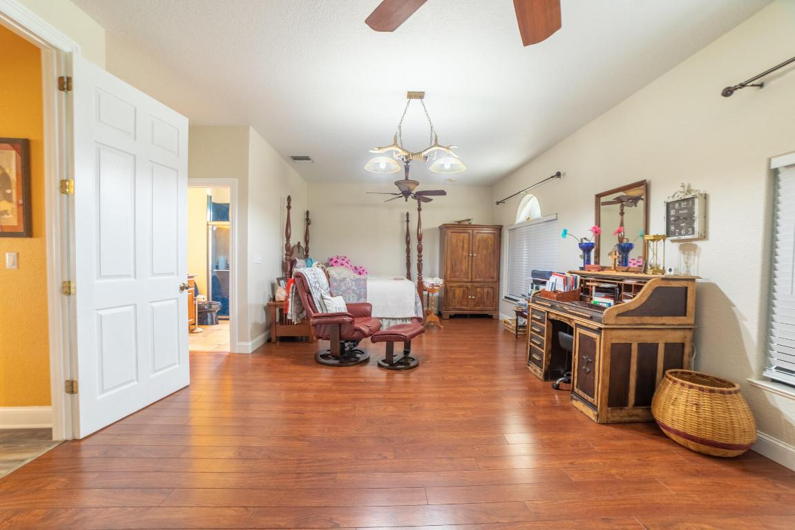 SUNSET ACRES UNIT 1 - Residential