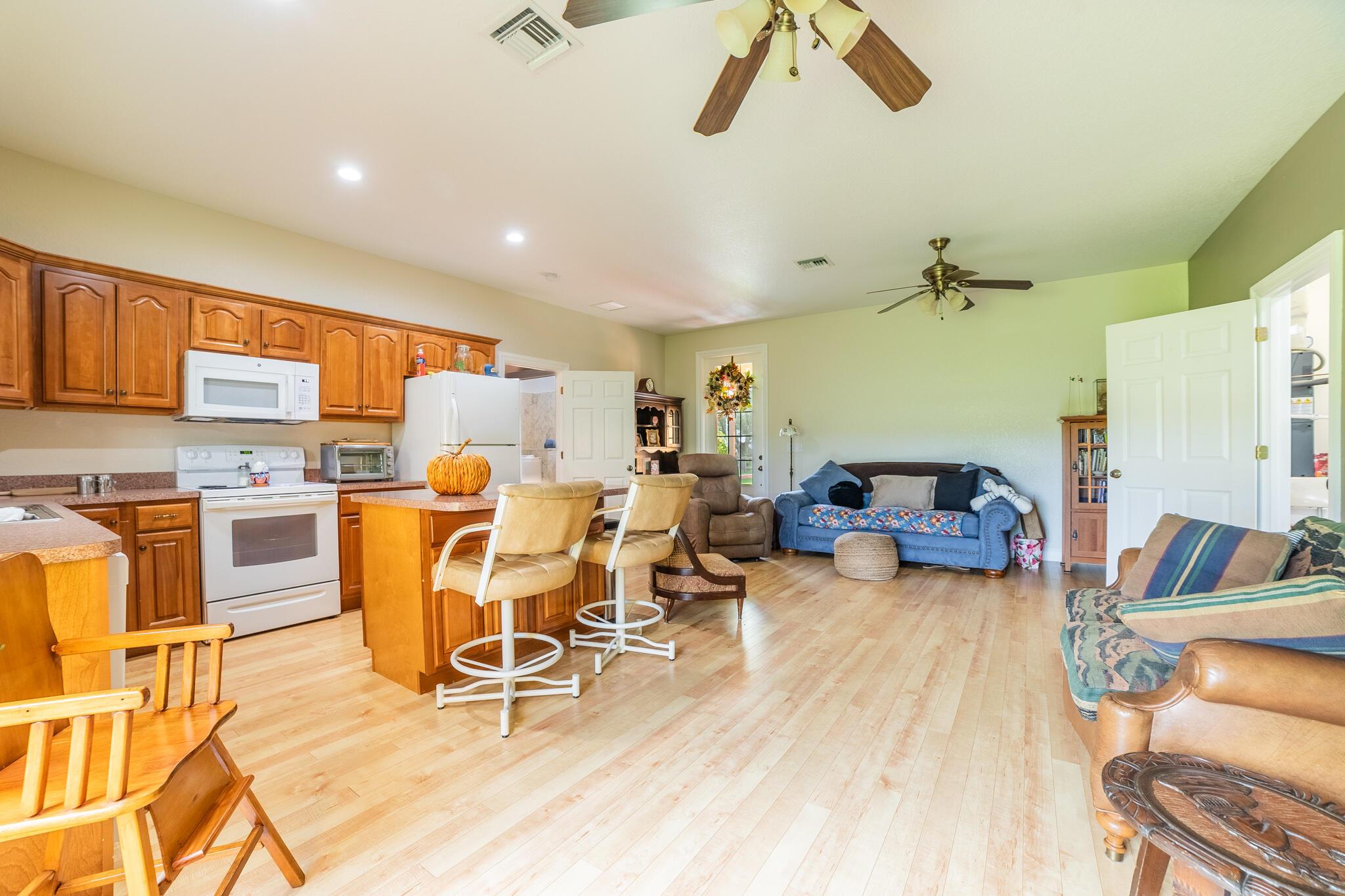 SUNSET ACRES UNIT 1 - Residential