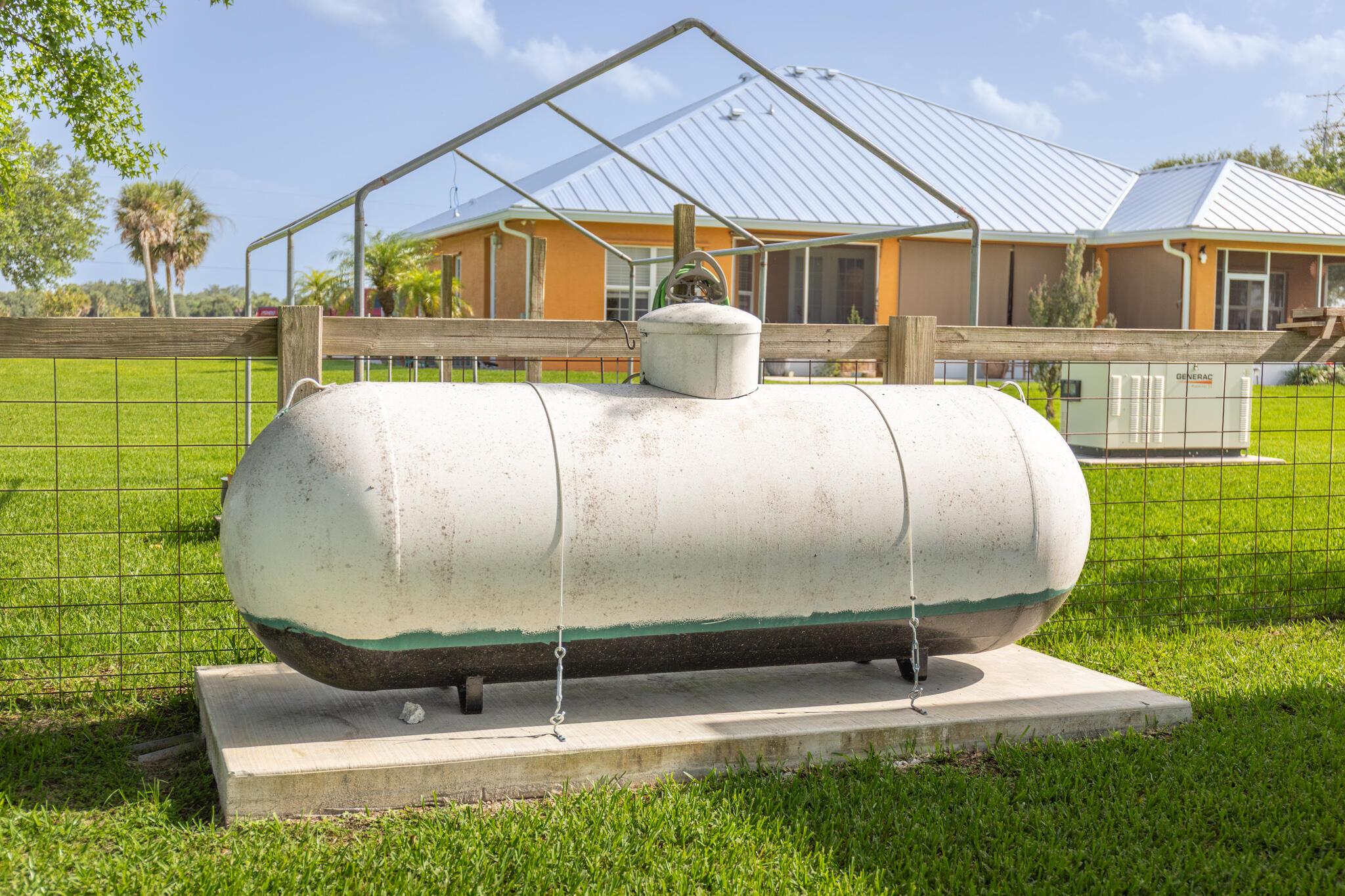 SUNSET ACRES UNIT 1 - Residential