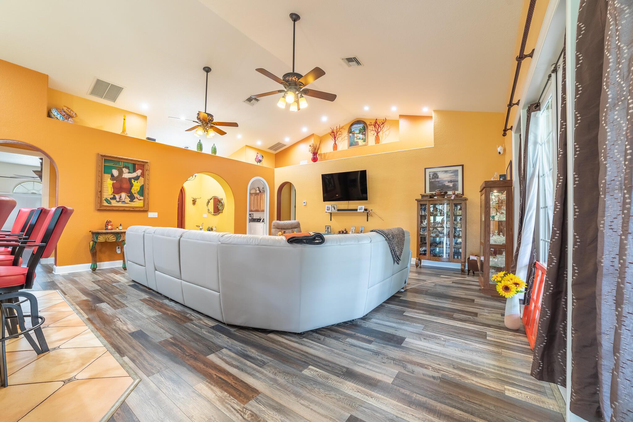 SUNSET ACRES UNIT 1 - Residential