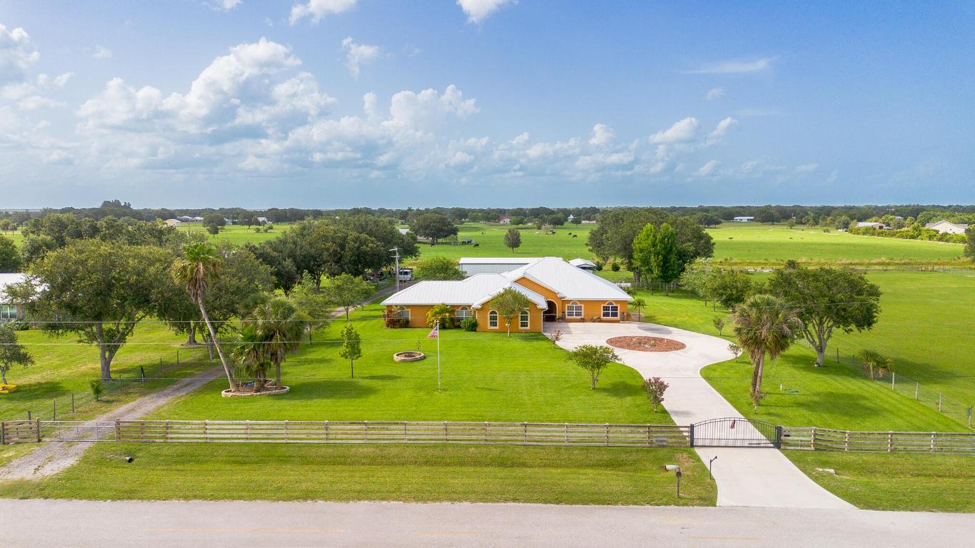 SUNSET ACRES UNIT 1 - Residential