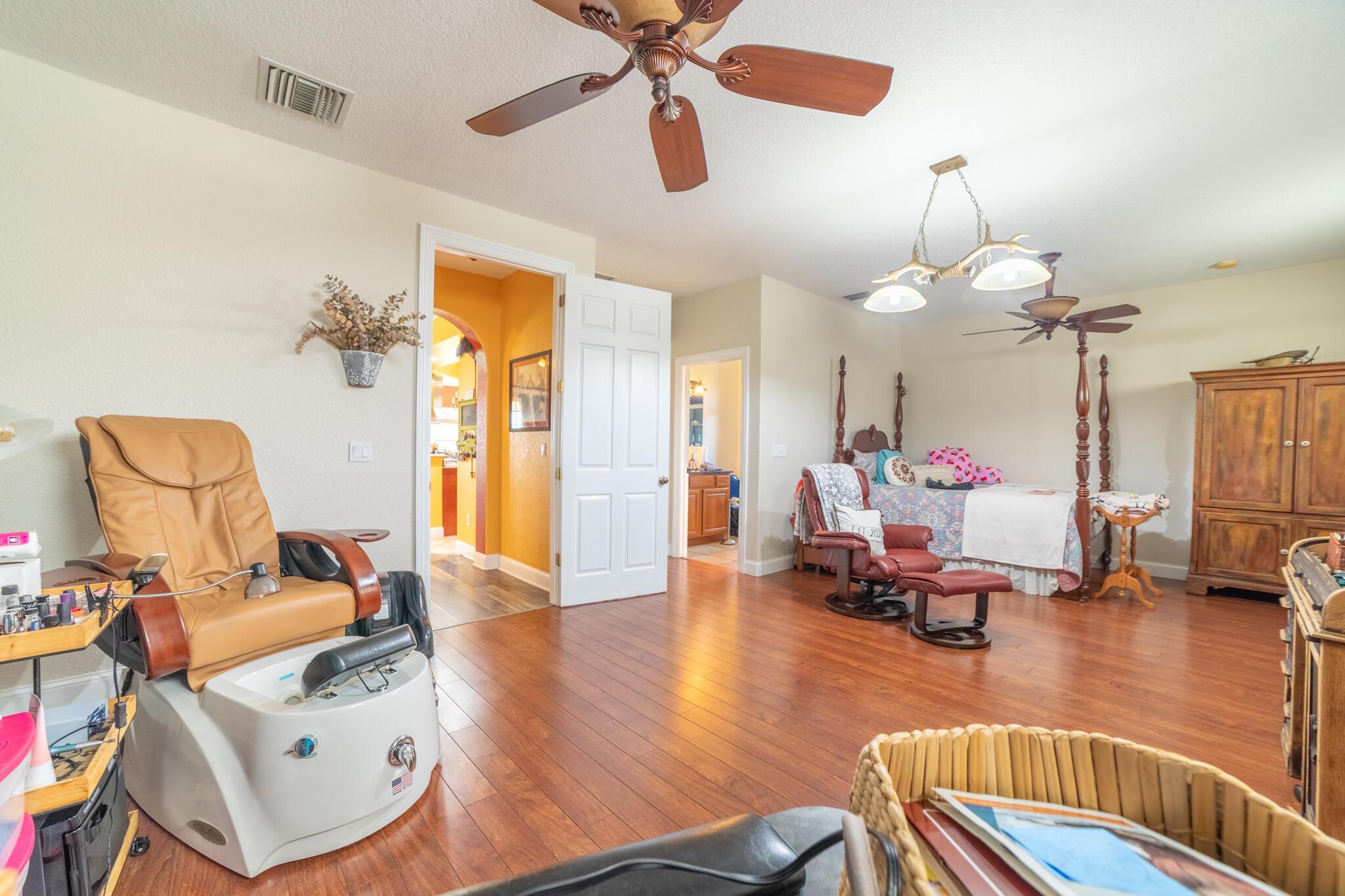 SUNSET ACRES UNIT 1 - Residential