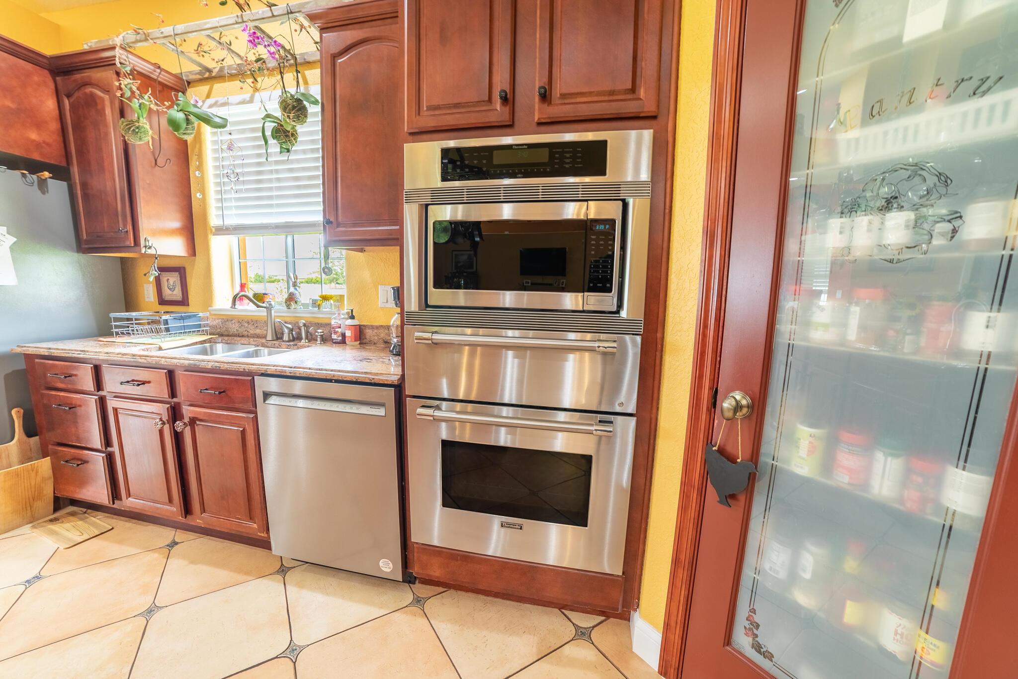 SUNSET ACRES UNIT 1 - Residential