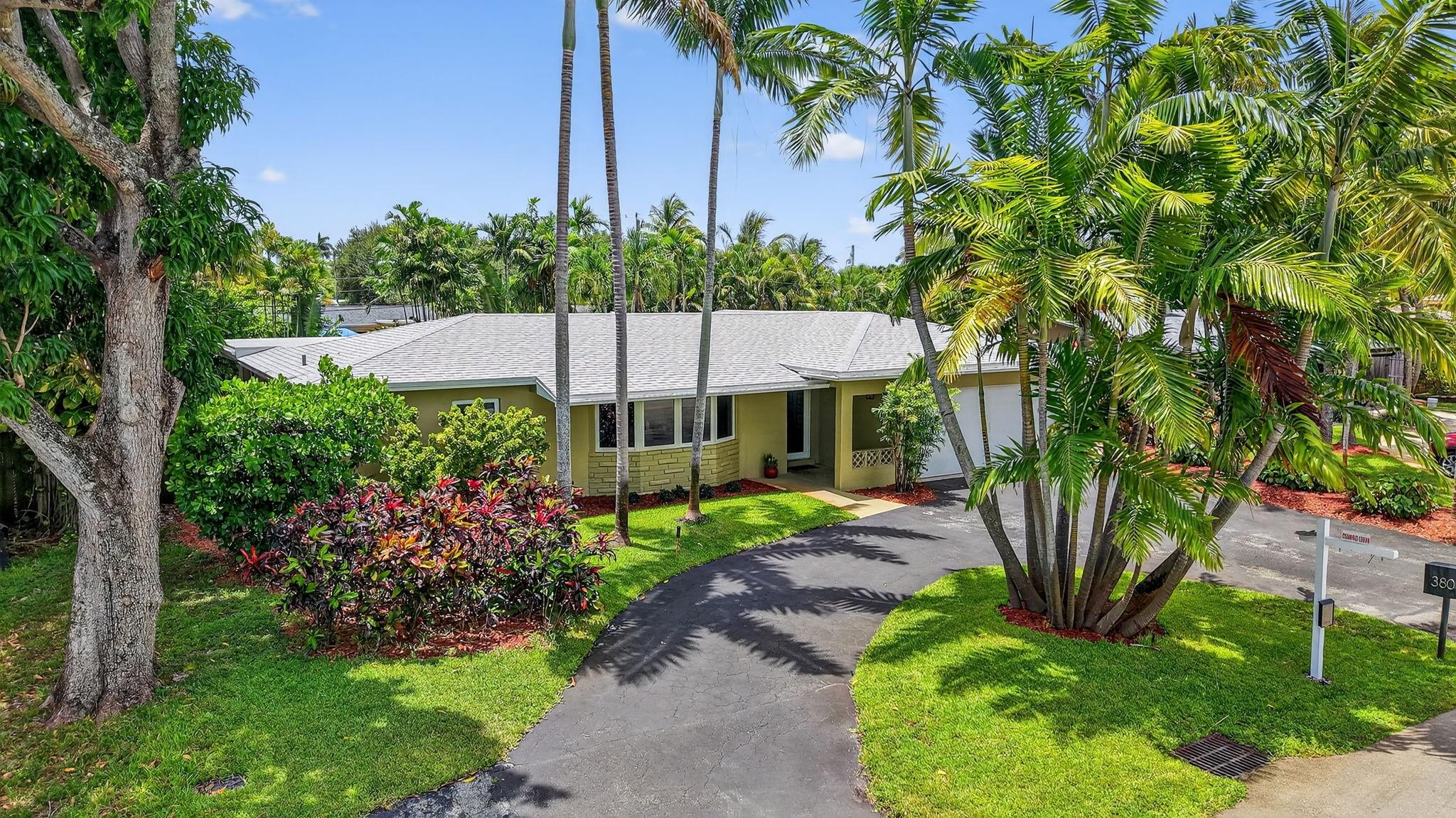 380 NW 35th Ct