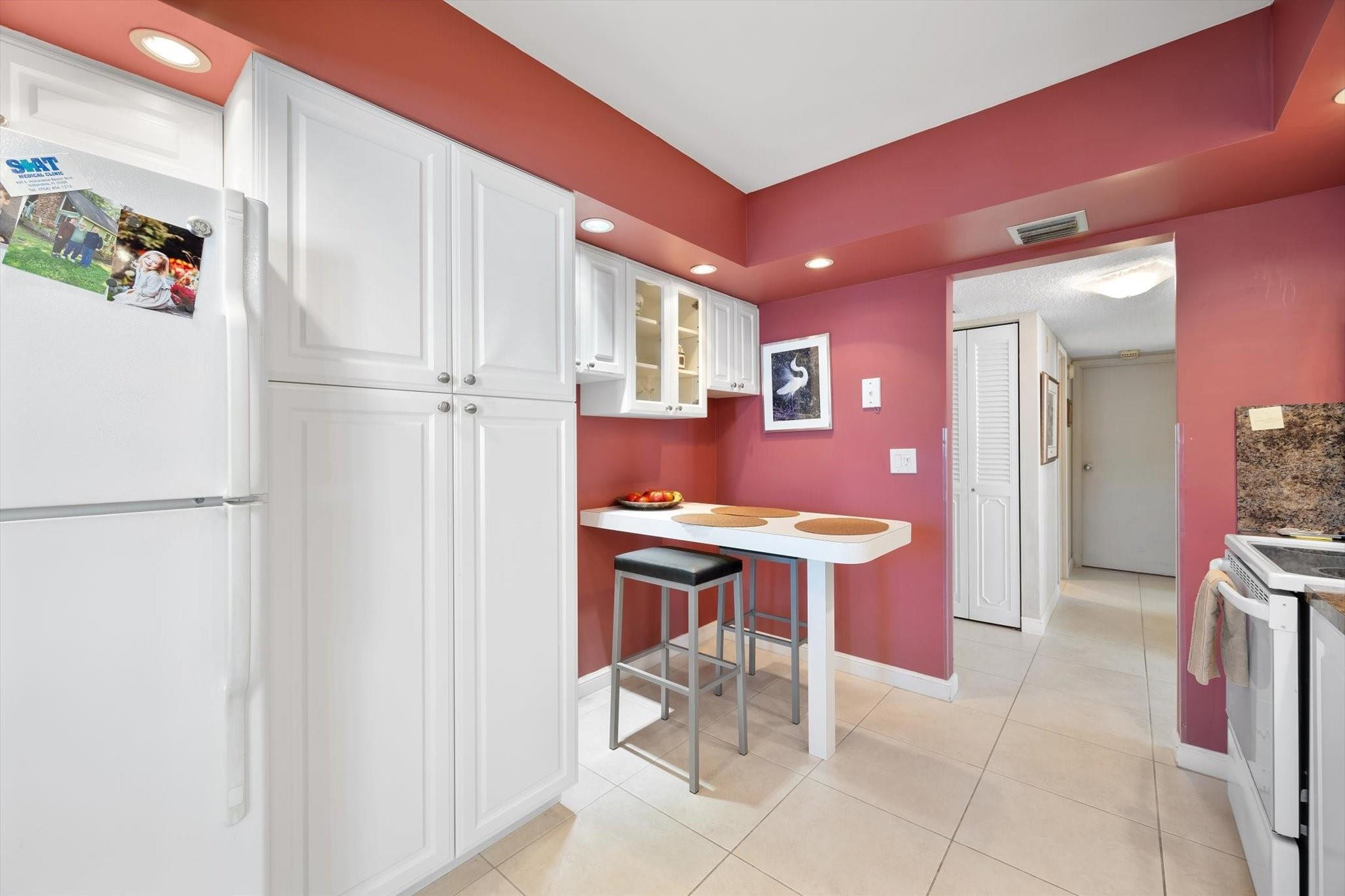 AVANT GARDE - Residential