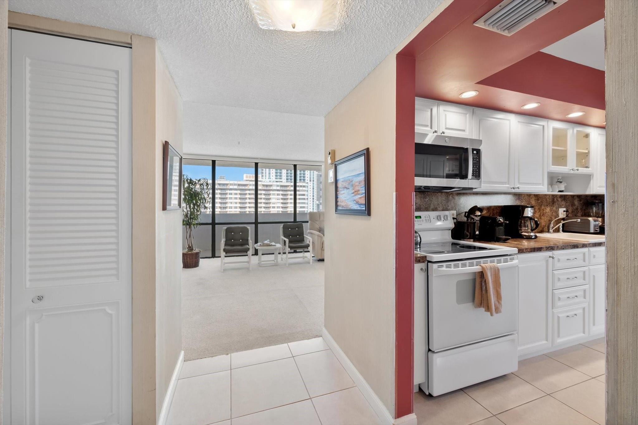 AVANT GARDE - Residential