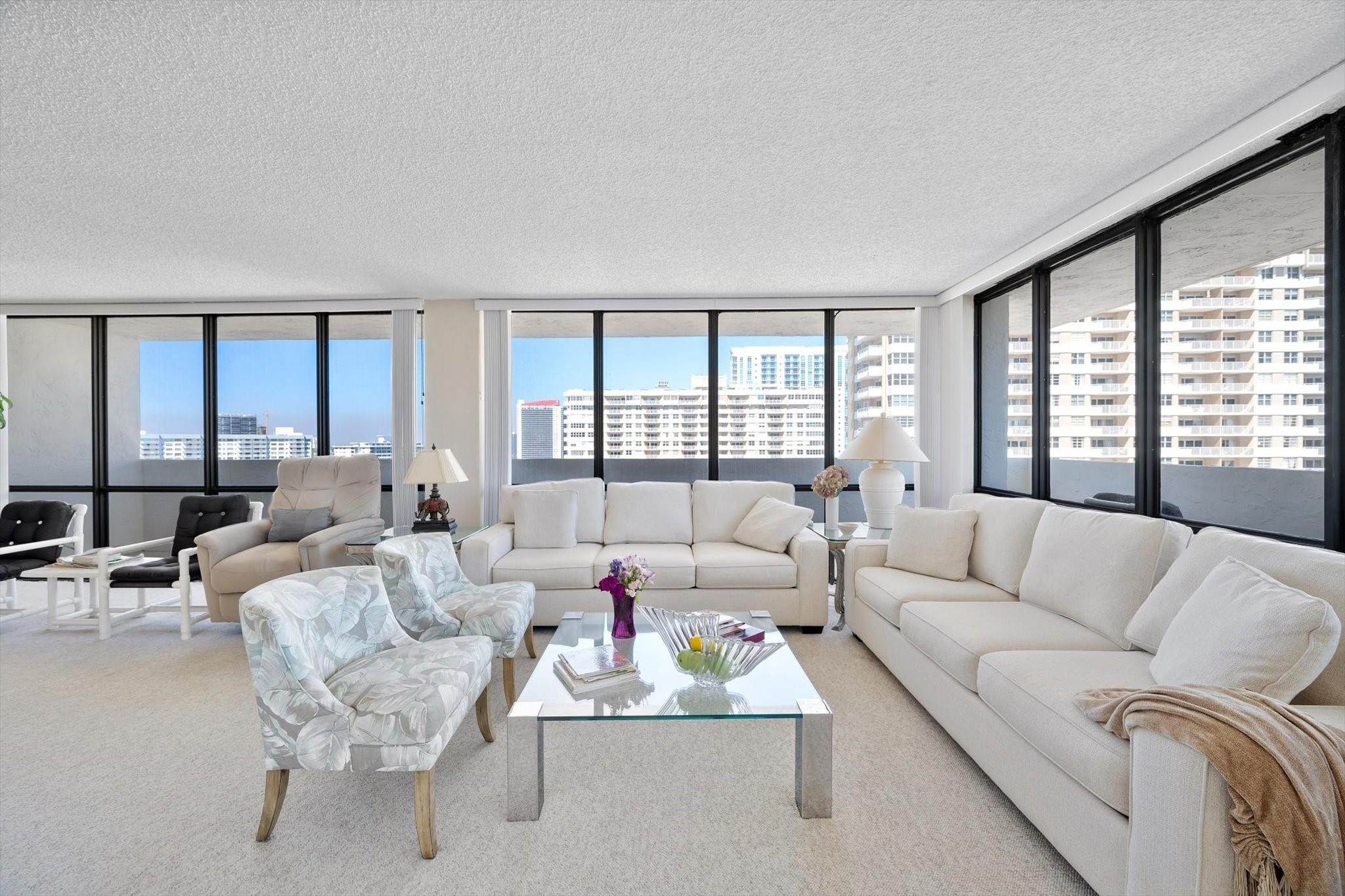 AVANT GARDE - Residential