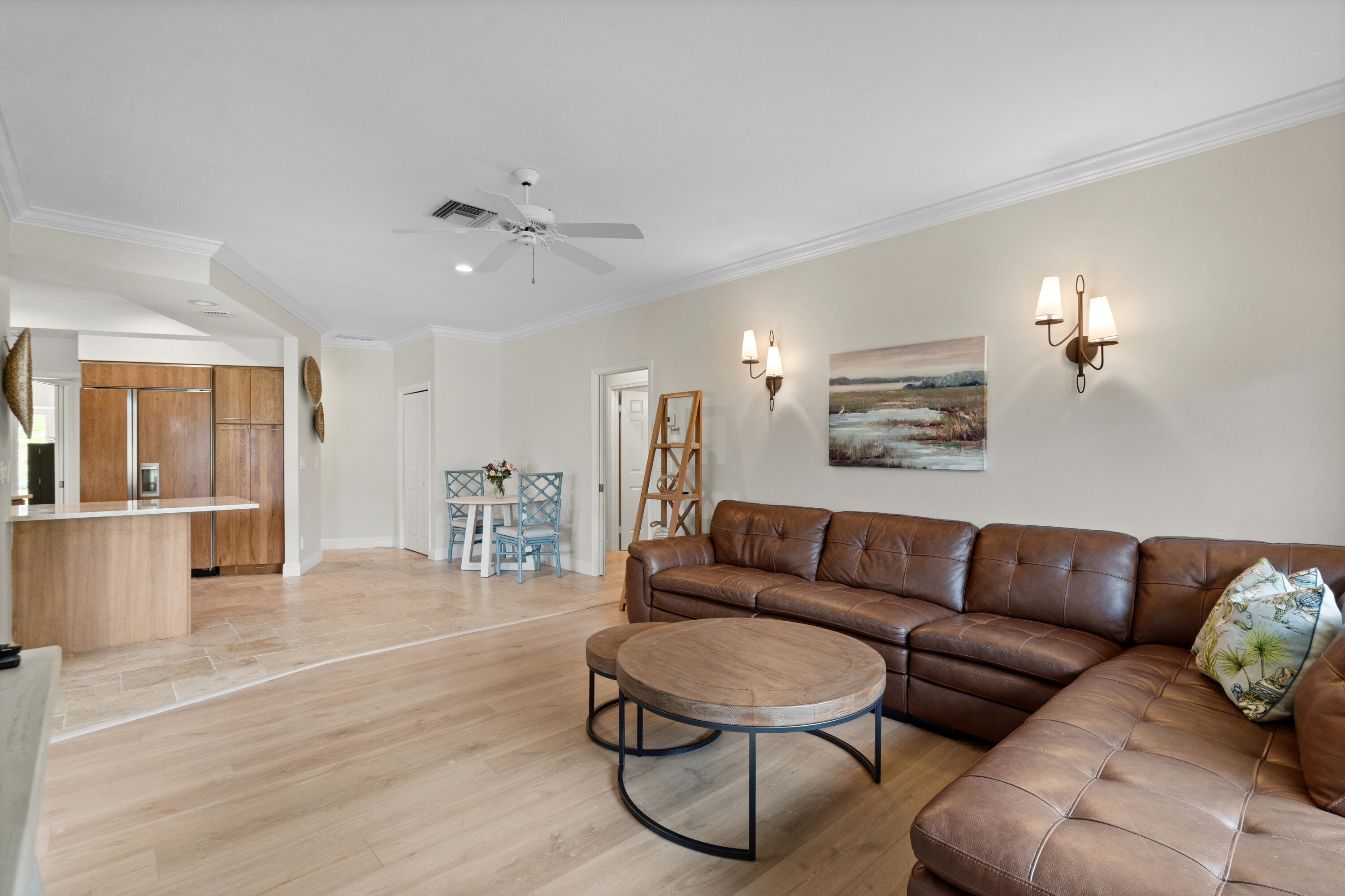 MARINER SANDS - Residential
