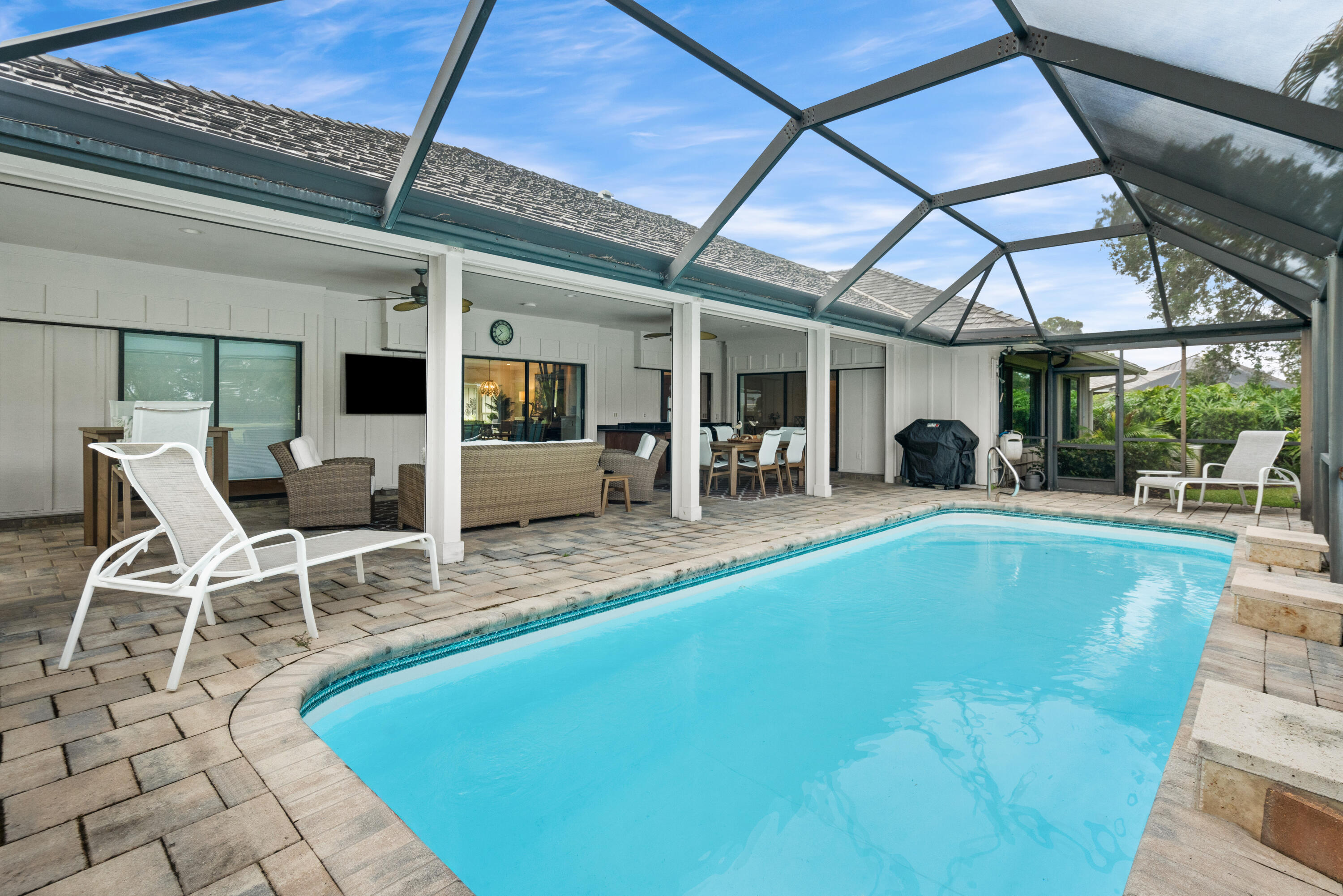 MARINER SANDS - Residential