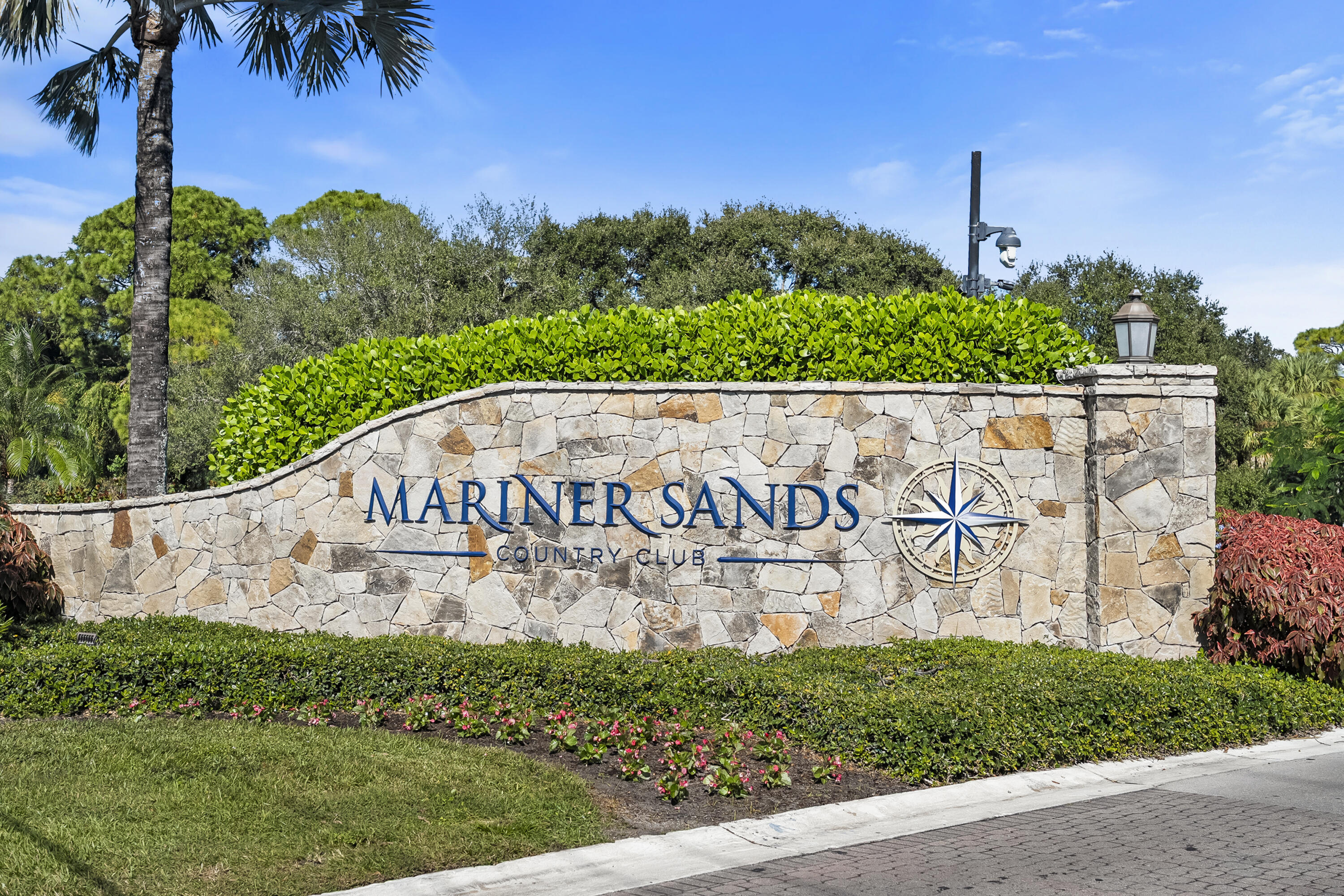 MARINER SANDS - Residential