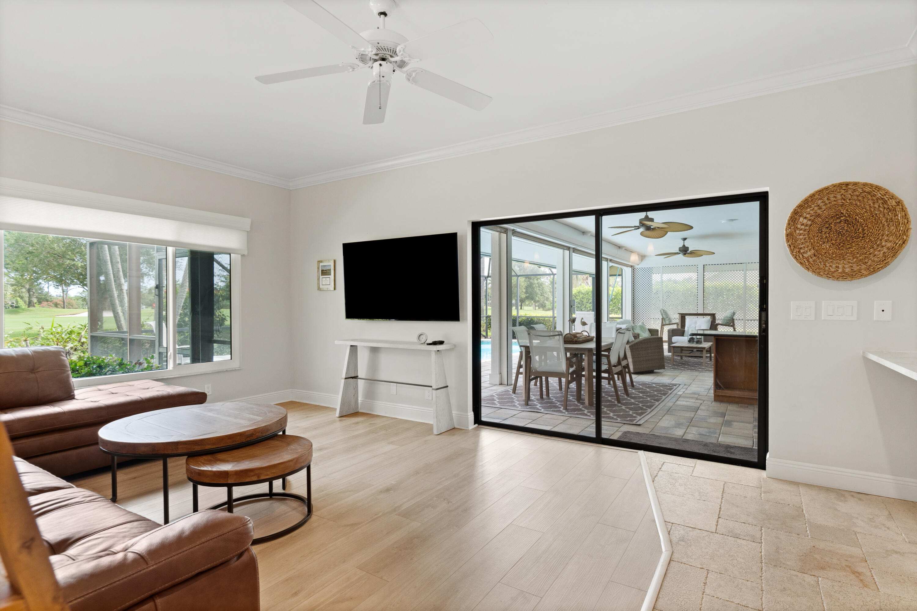 MARINER SANDS - Residential