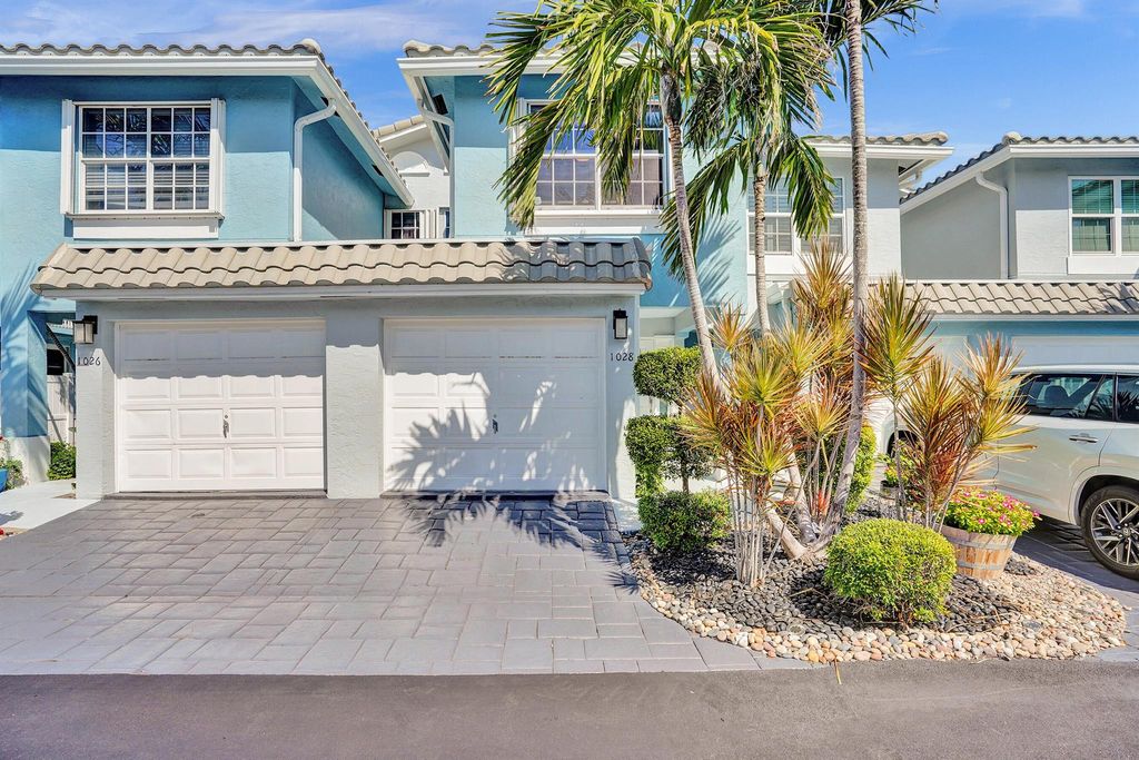 Photo of 1028 Jeffery Street, Boca Raton, FL 33487 (MLS # R11137542)