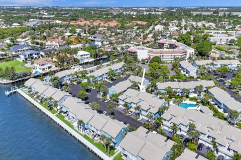 1028 Jeffery Street Boca Raton FL 33487