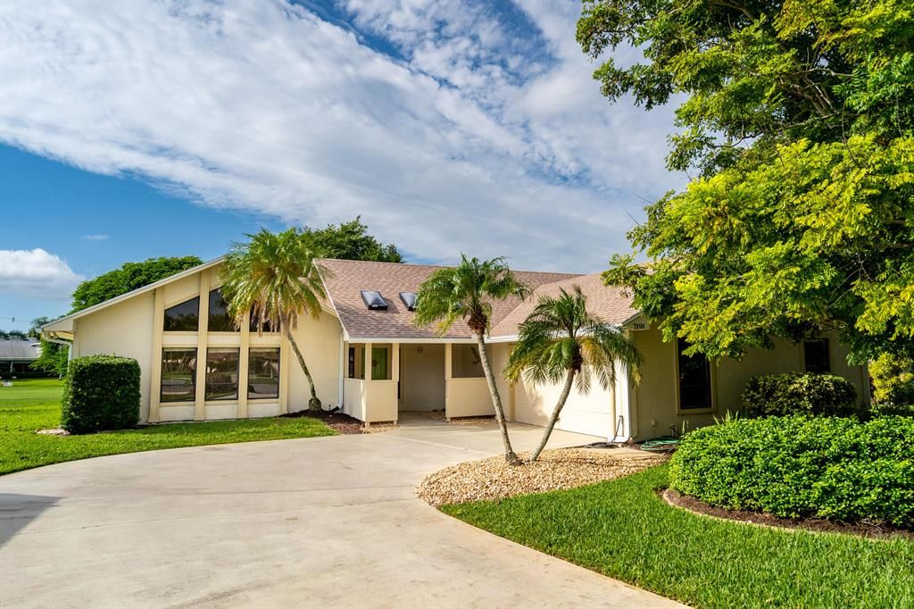 Photo of 7191 SE Bunker Hill Court, Hobe Sound, FL 33455 (MLS # R10736705)