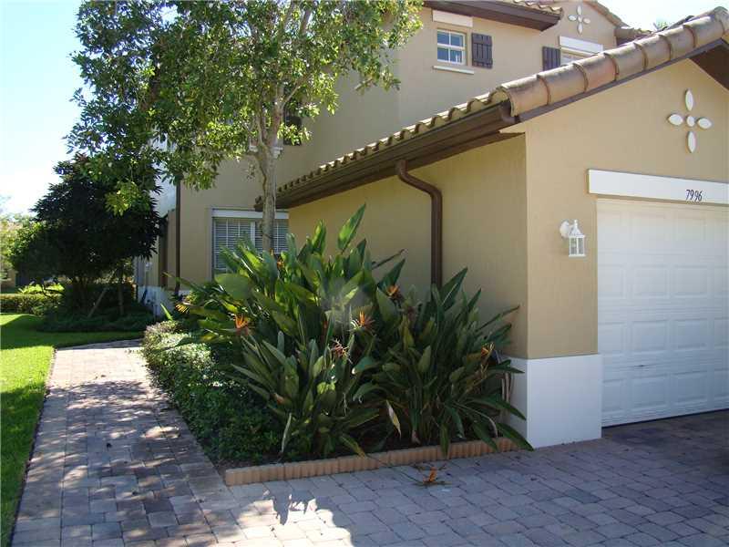 CYPRESS POINTE - Residential