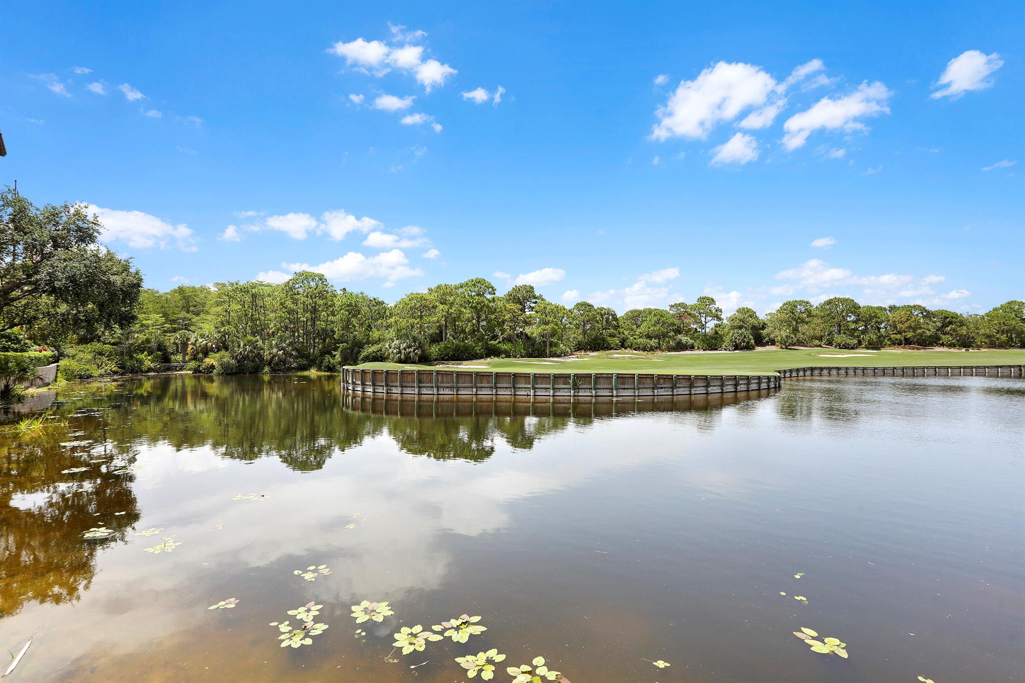 BEARS CLUB VILLAS CONDOMI - Residential