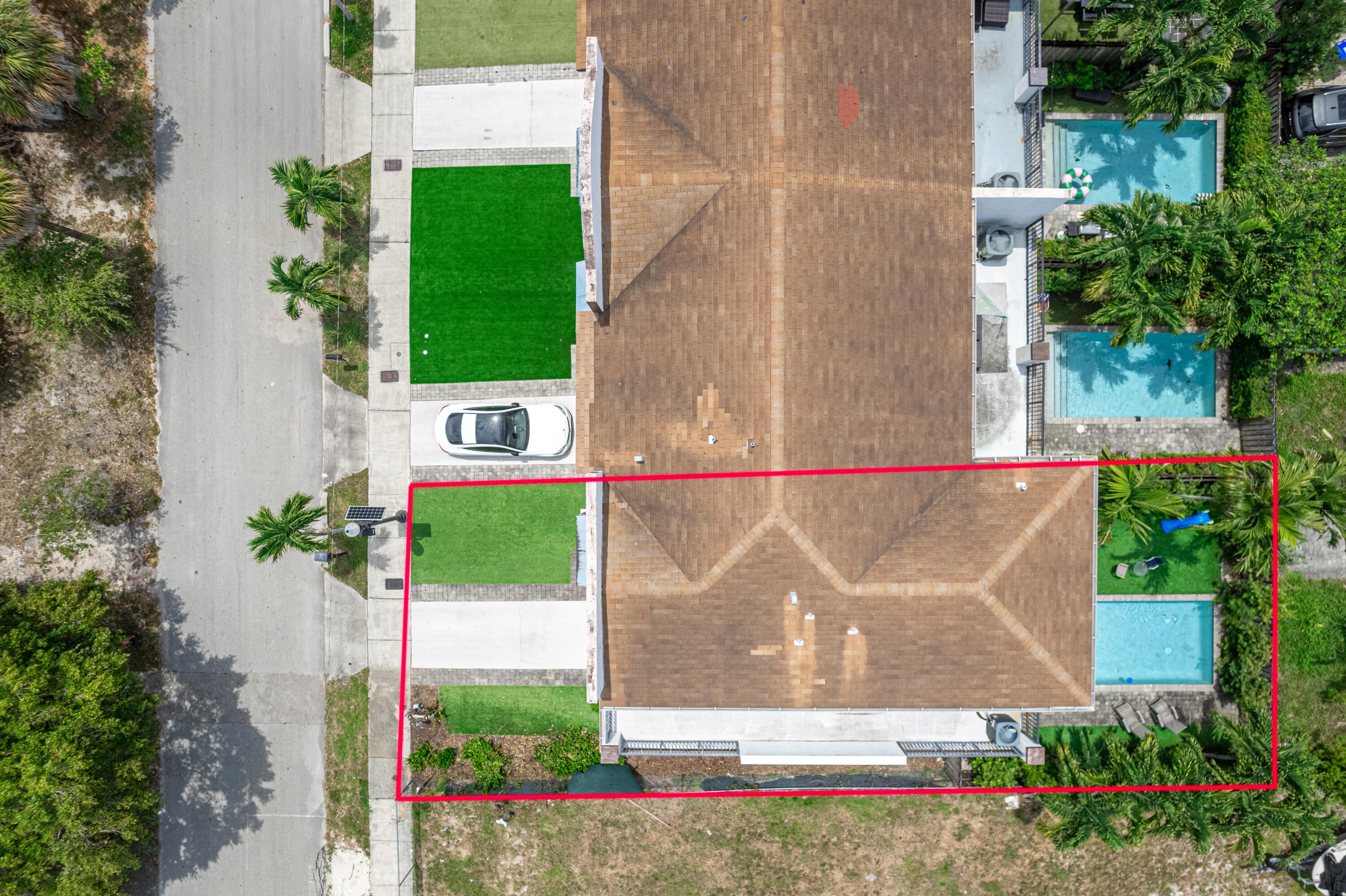 807 NW 1ST Avenue