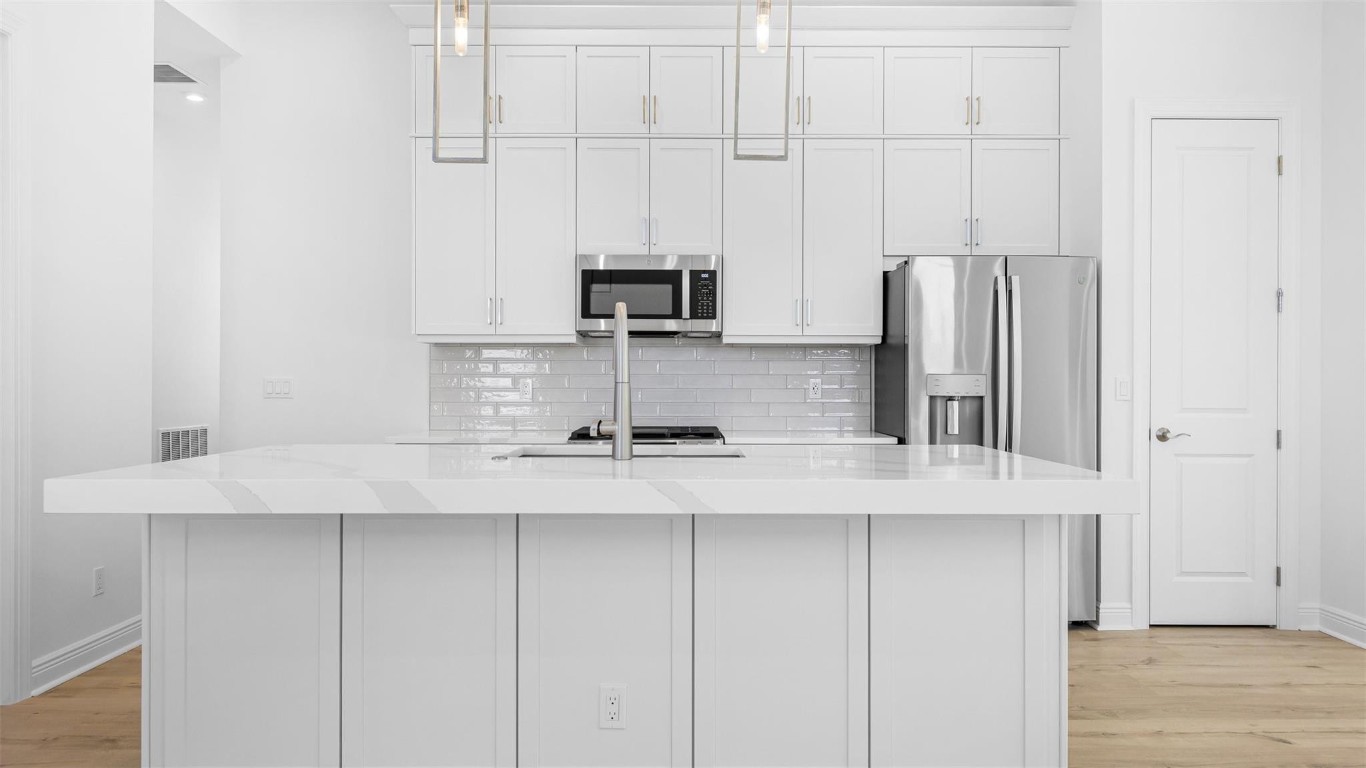 RIVELLA - Residential