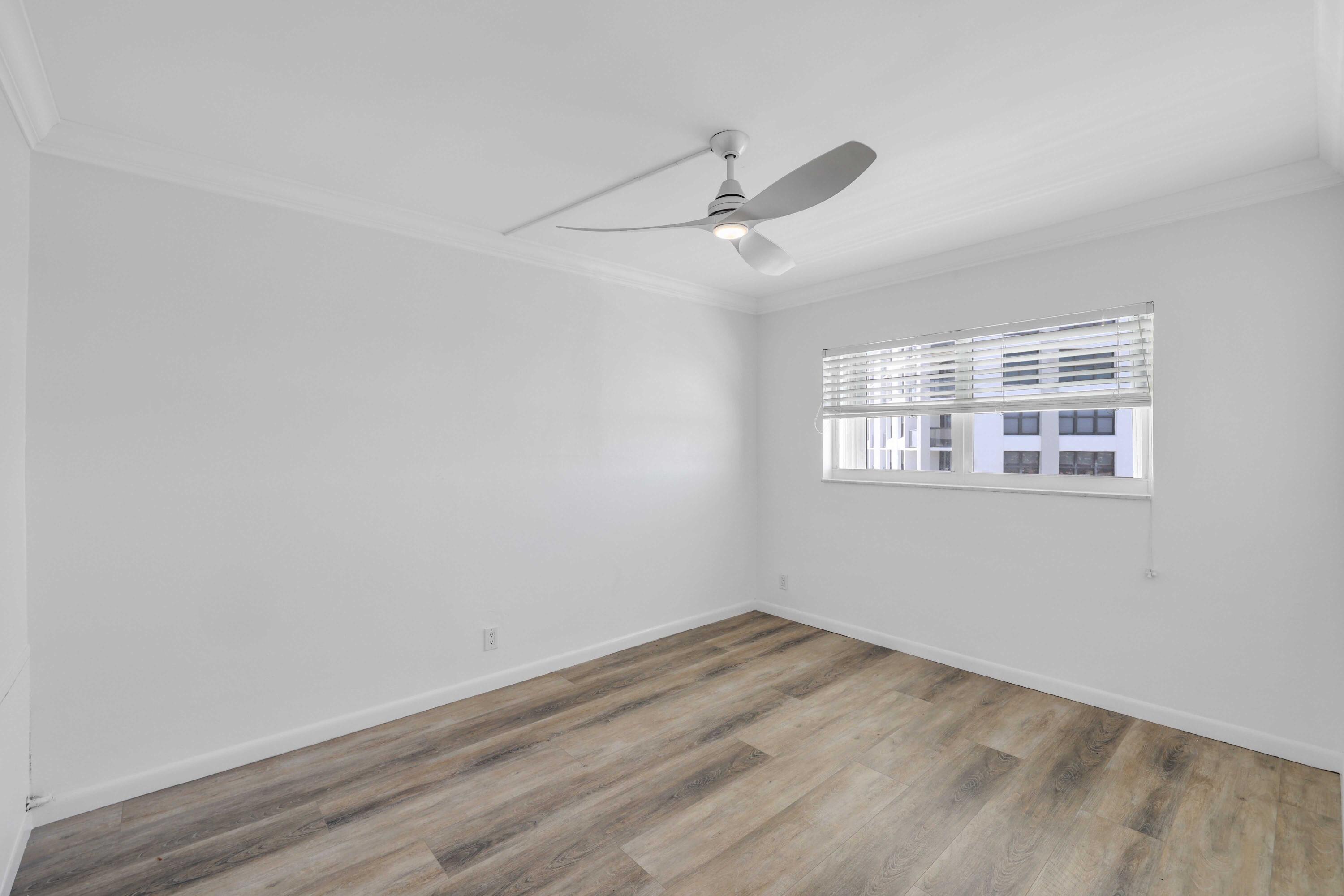 PENTHOUSE TOWERS CONDO - Residential